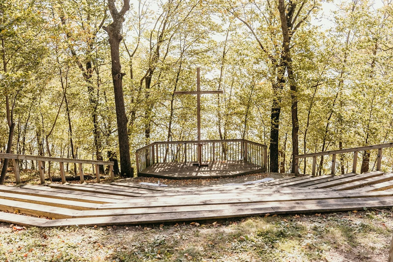 Camp Ihduhapi wedding venue in Minnesota