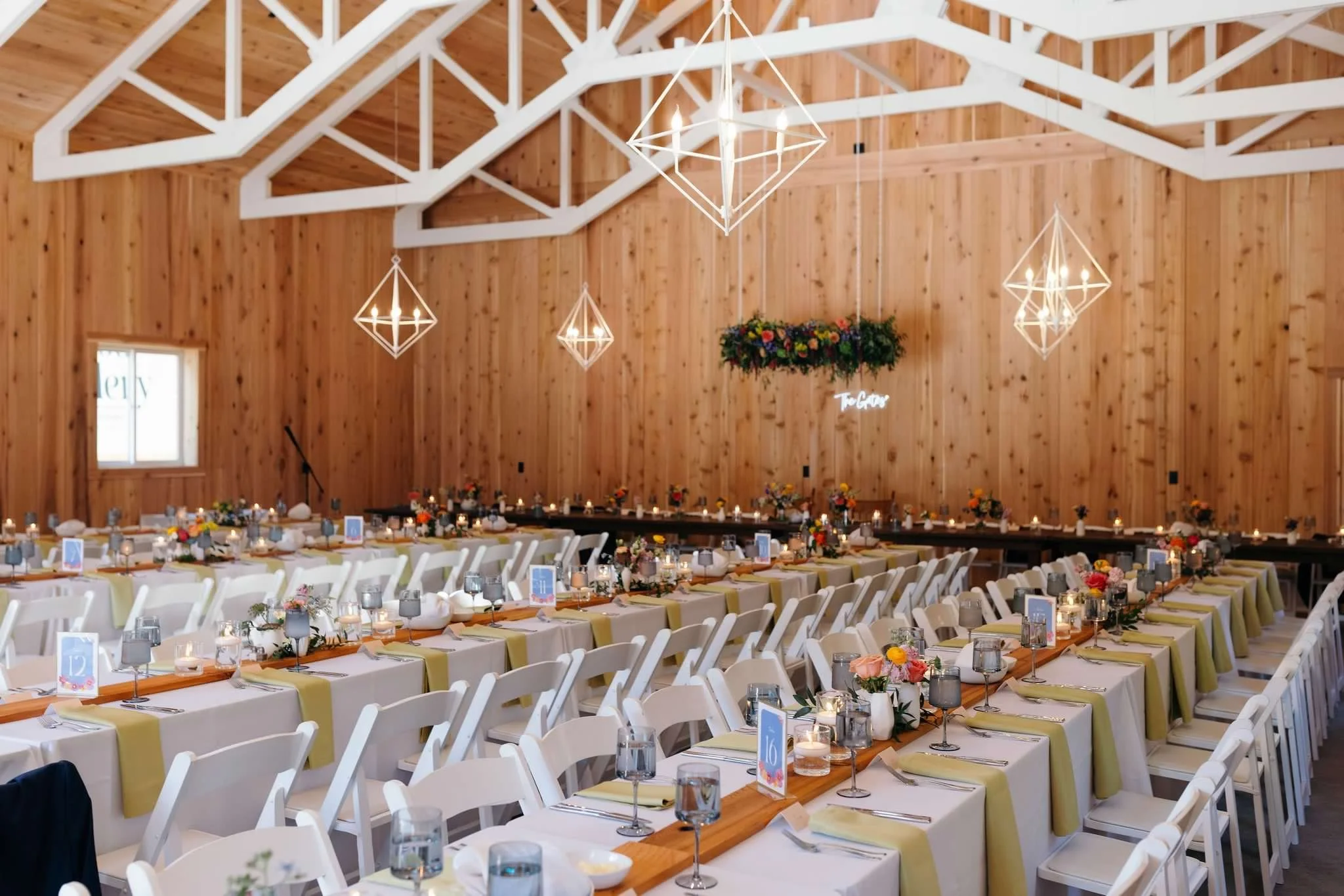 Summer backyard wedding reception in Wisconsin