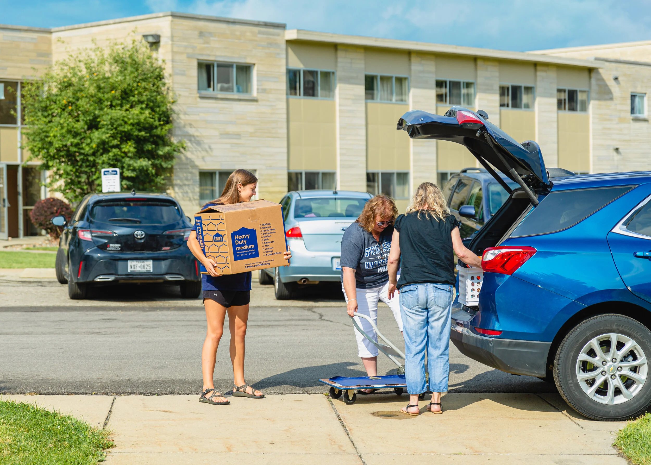 SAUWelcomeWeek_Move-In_090.jpg