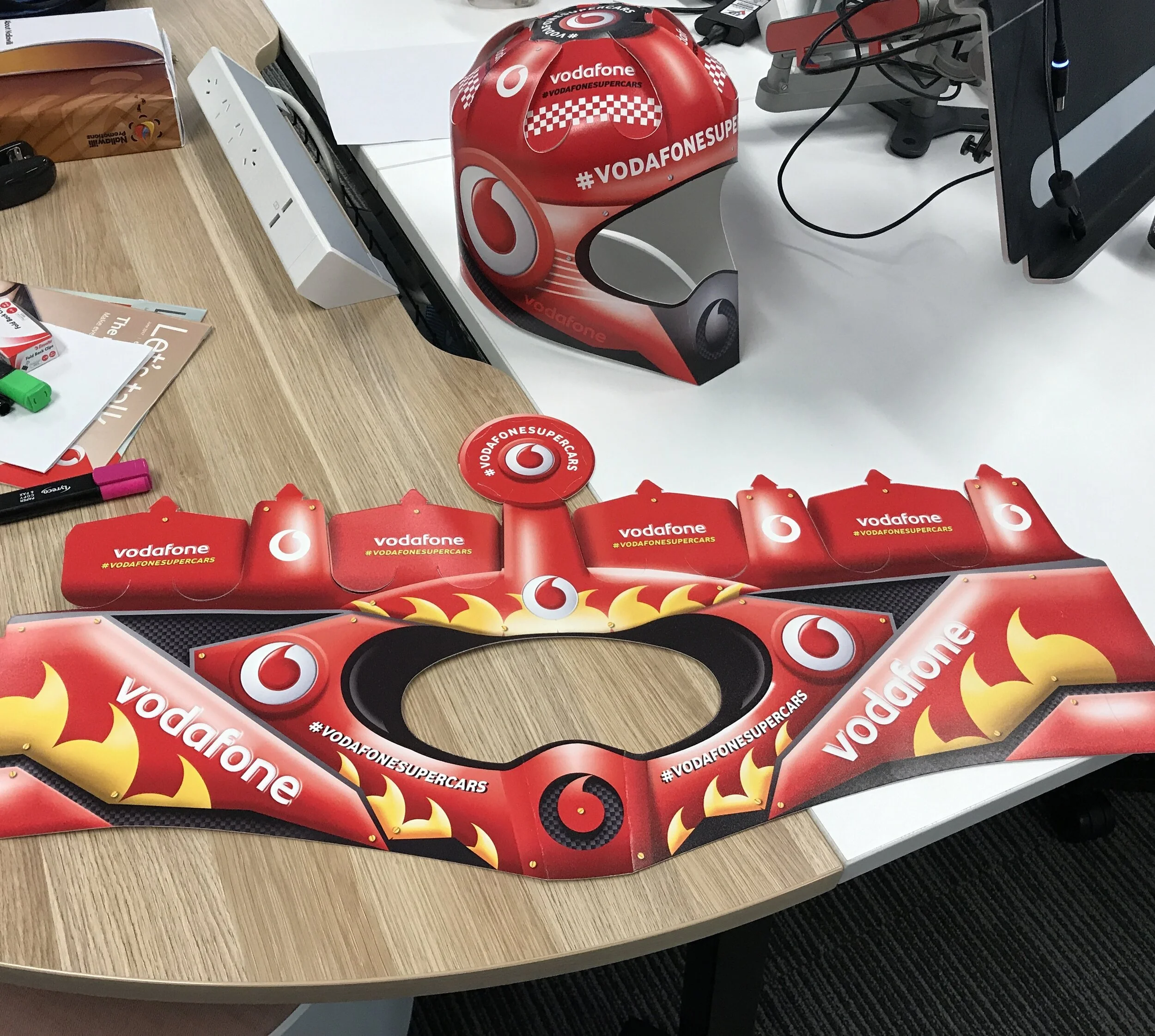 Vodafans - V8 Sponsorship Helmet