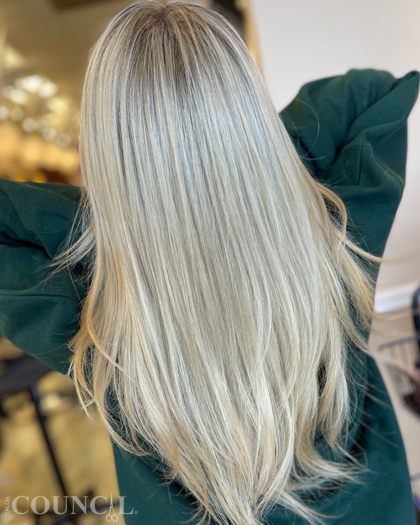 Holiday hair goals 🤍✨
This bold, dimensional blonde crafted by Allan @filamhairartist delivers maximum brightness with soft, seamless depth&mdash;perfect for all your holiday celebrations.

Want a holiday transformation?
📲 Book Now - saloncouncil.c