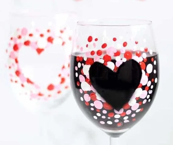 dot hearts.jpg