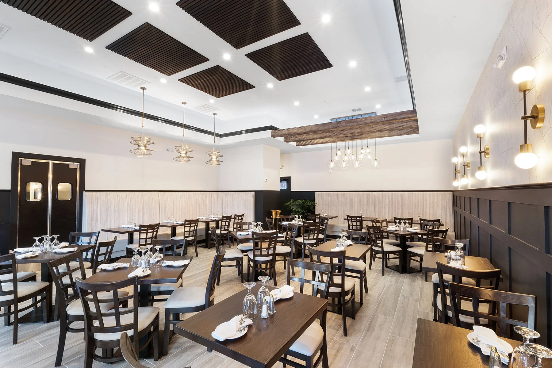 Rear-facing view of the restaurant interior