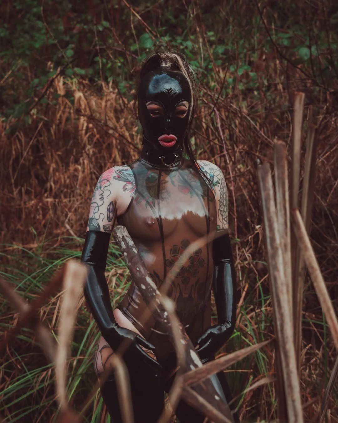 Dani Latex-7 (Large).JPG