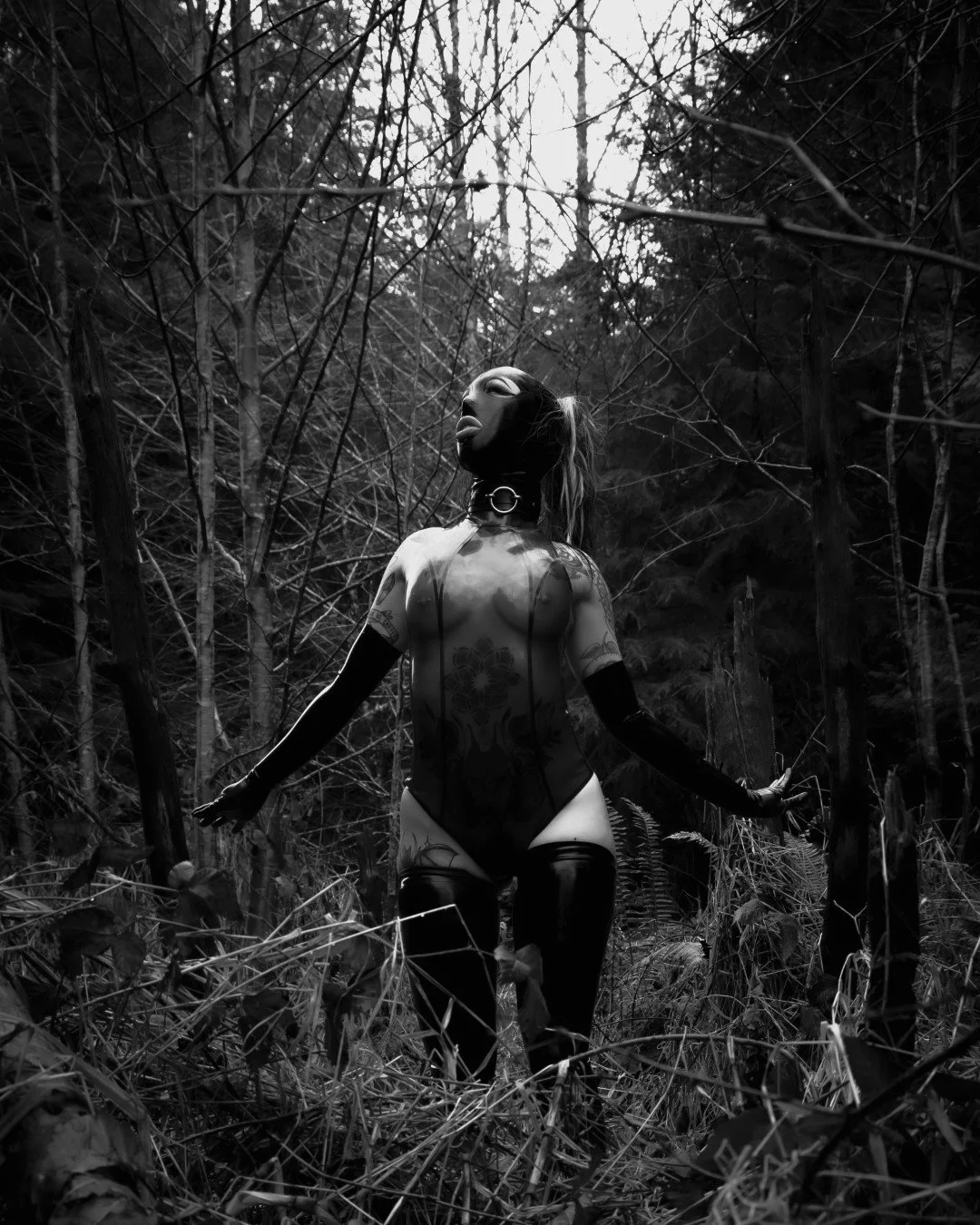 Dani Latex-45 (Large).JPG