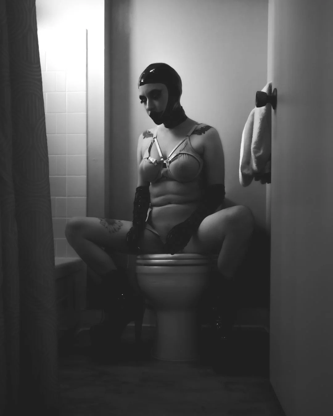 Atomic Hotel Rose-35 (Large).JPG