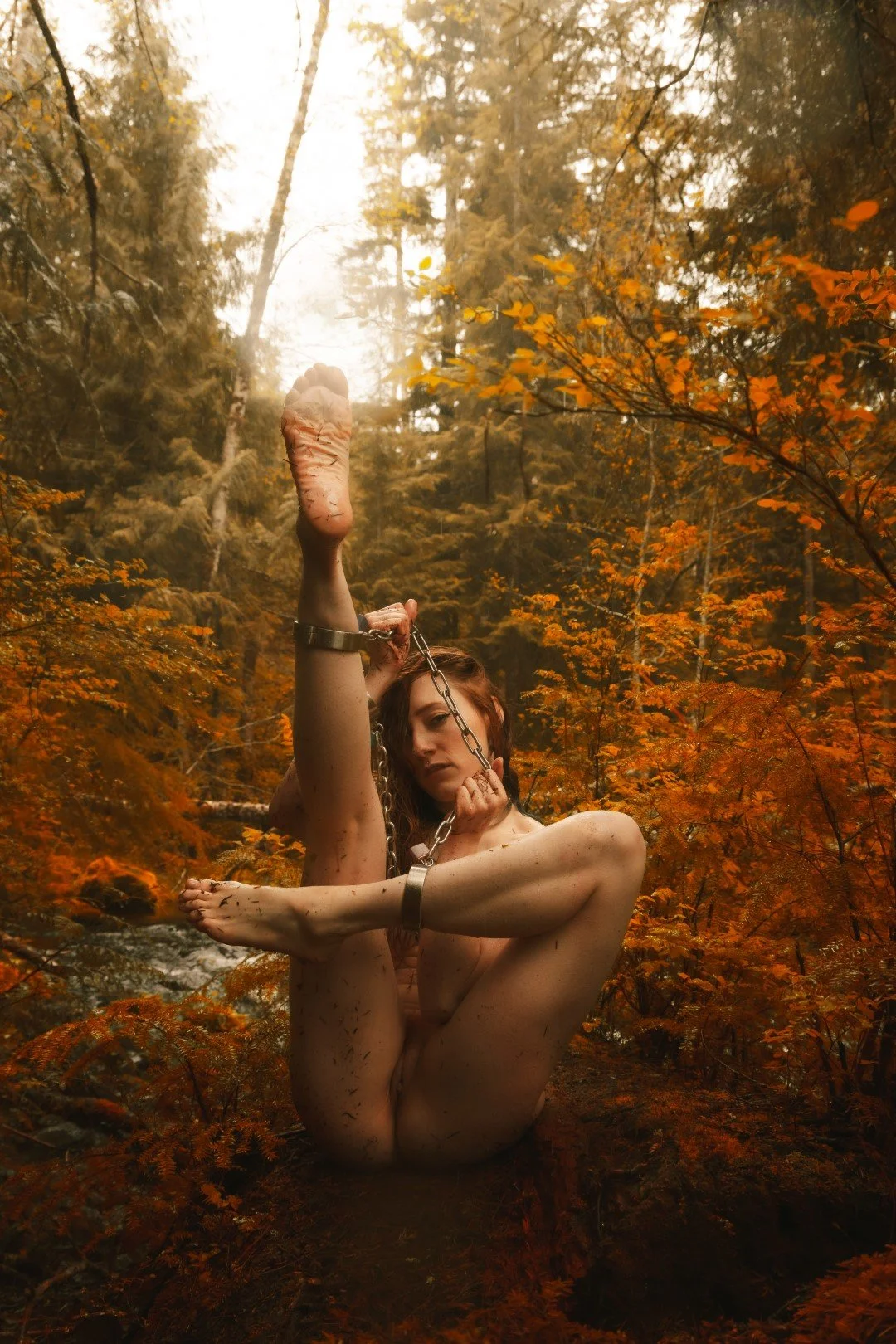 Cyan in chains-22 (Large).JPG