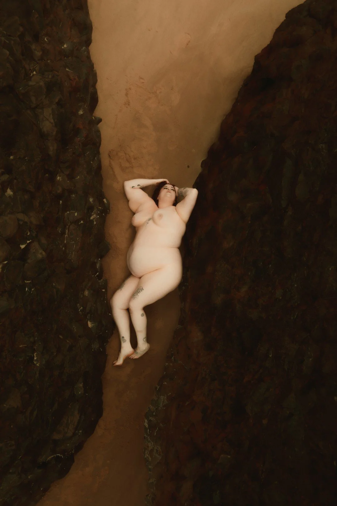 Kaylie beach-8 (Large).JPG