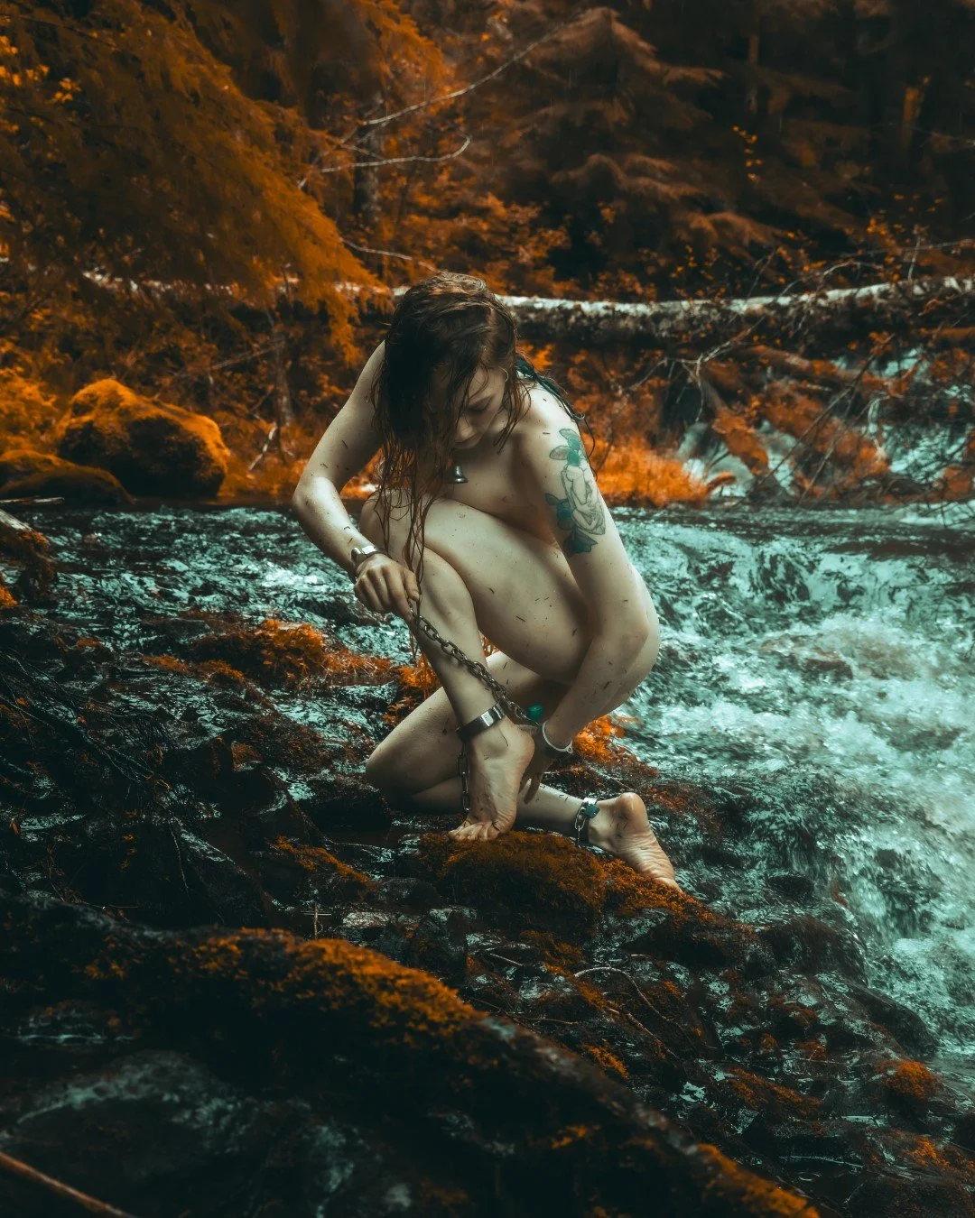 Cyan in chains-34 (Large).JPG