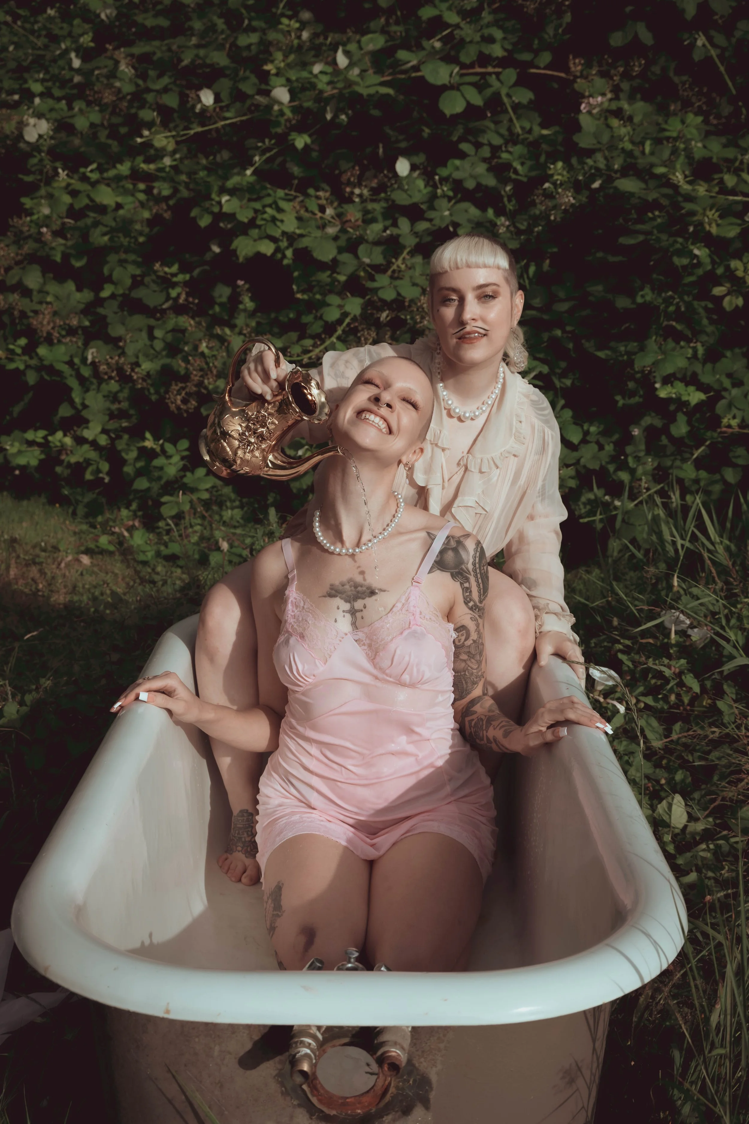 bathtub tea party-68.jpg