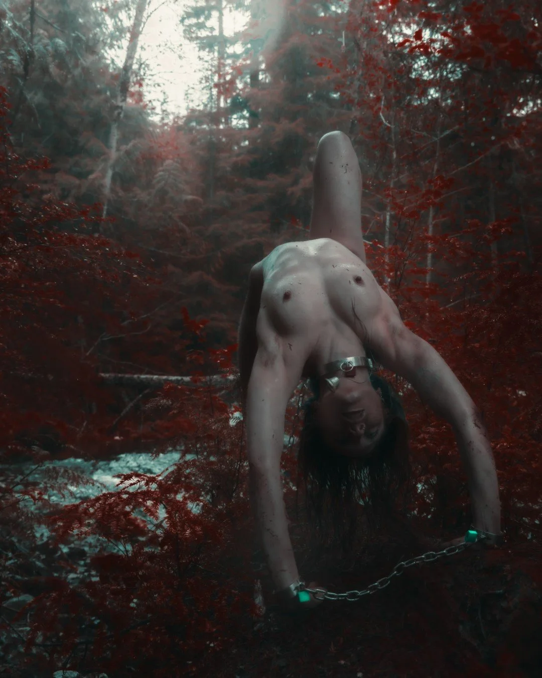 Cyan in chains-15 (Large).JPG