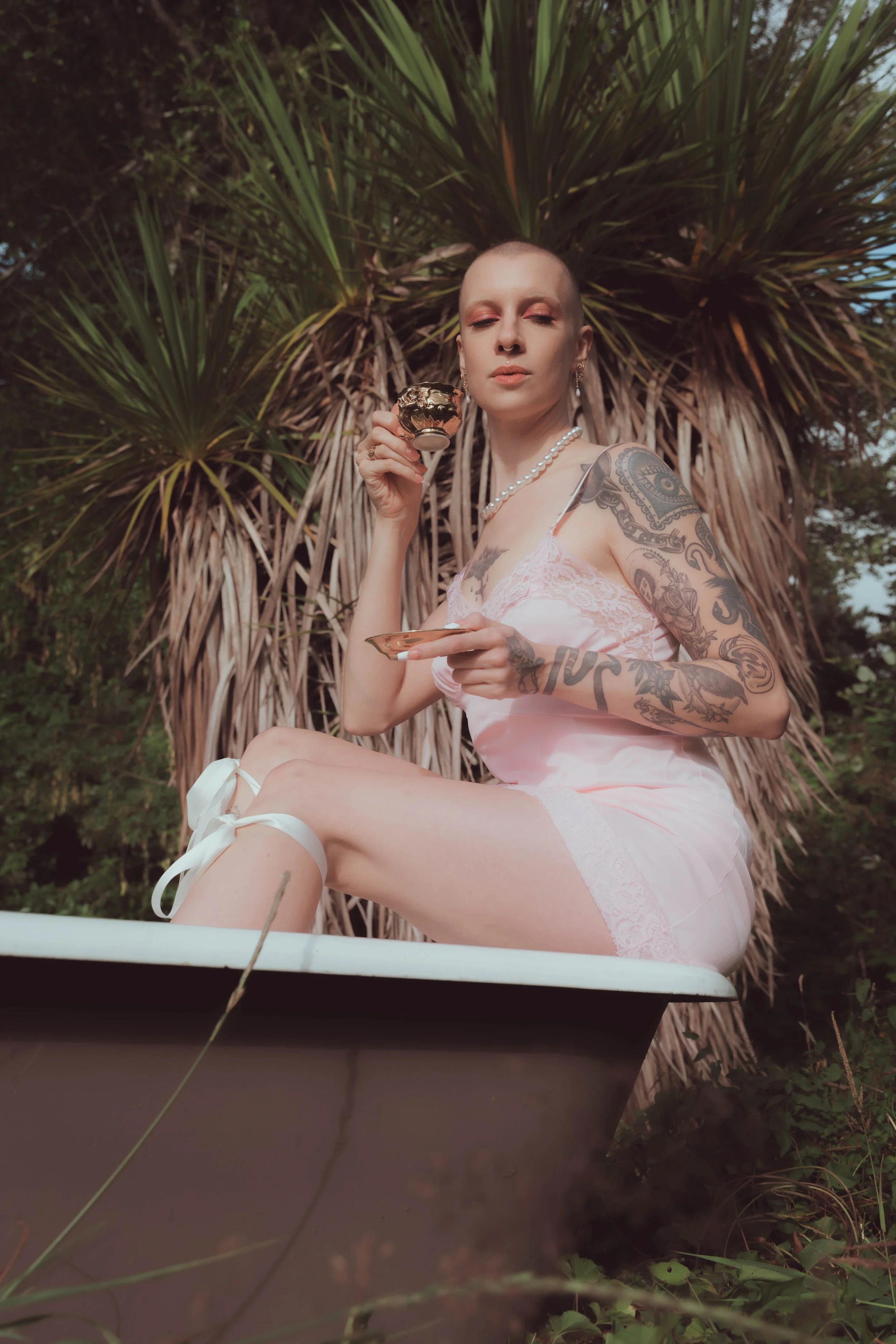 bathtub tea party-49.jpg