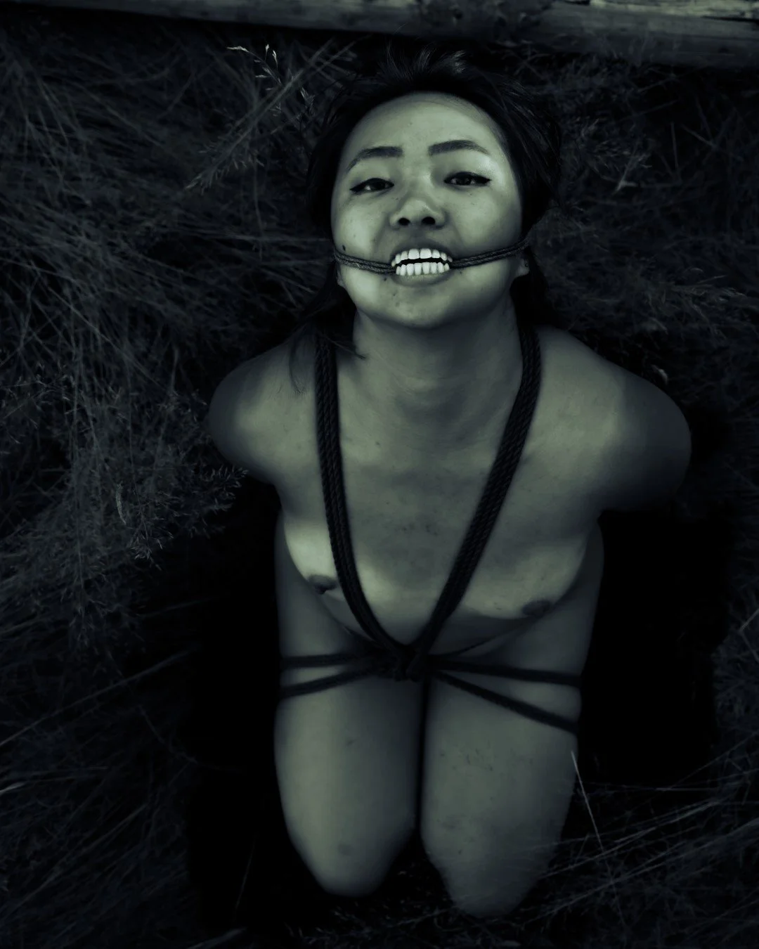 playing around with hannah-41 (Large).JPG