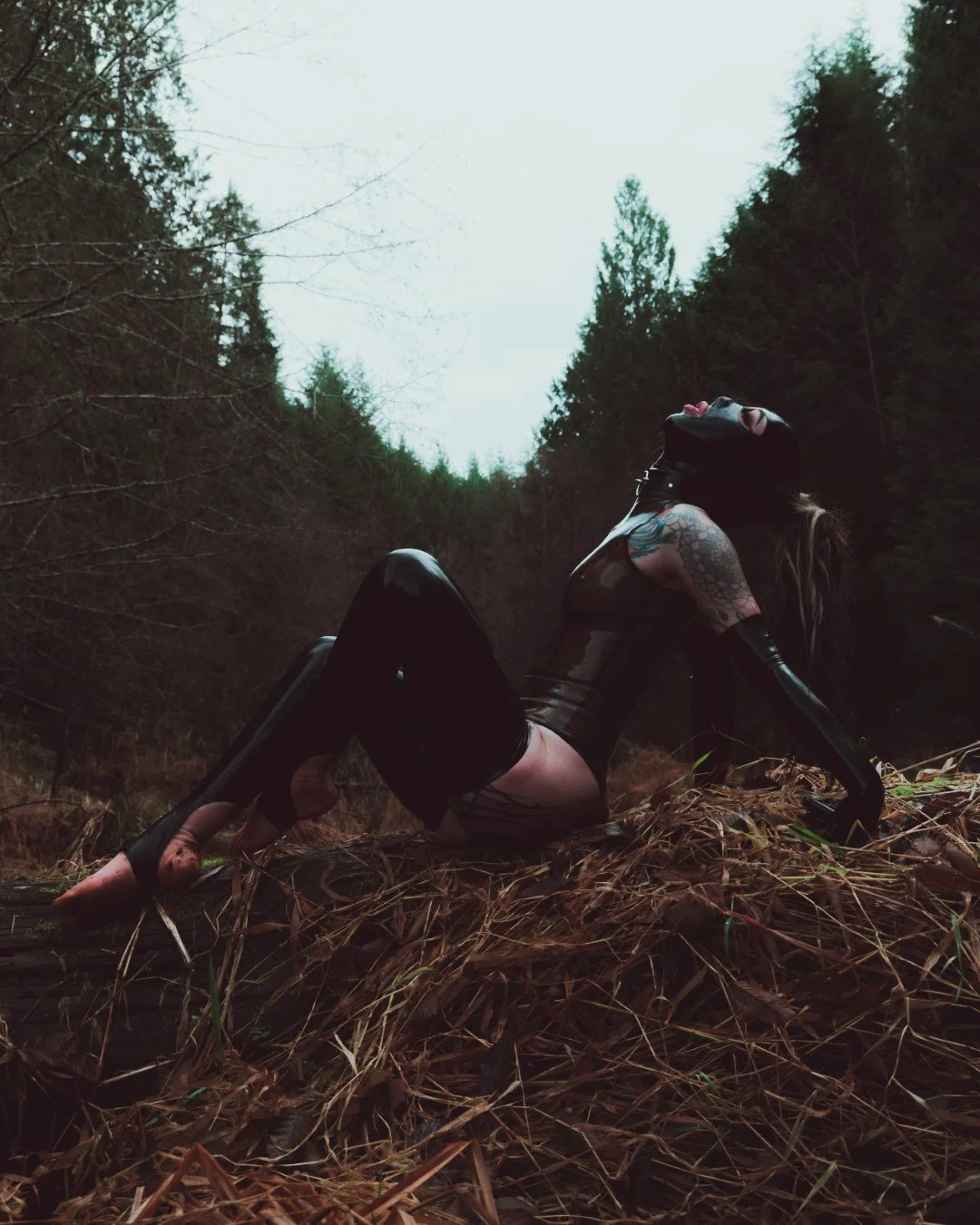 Dani Latex-55 (Large).JPG