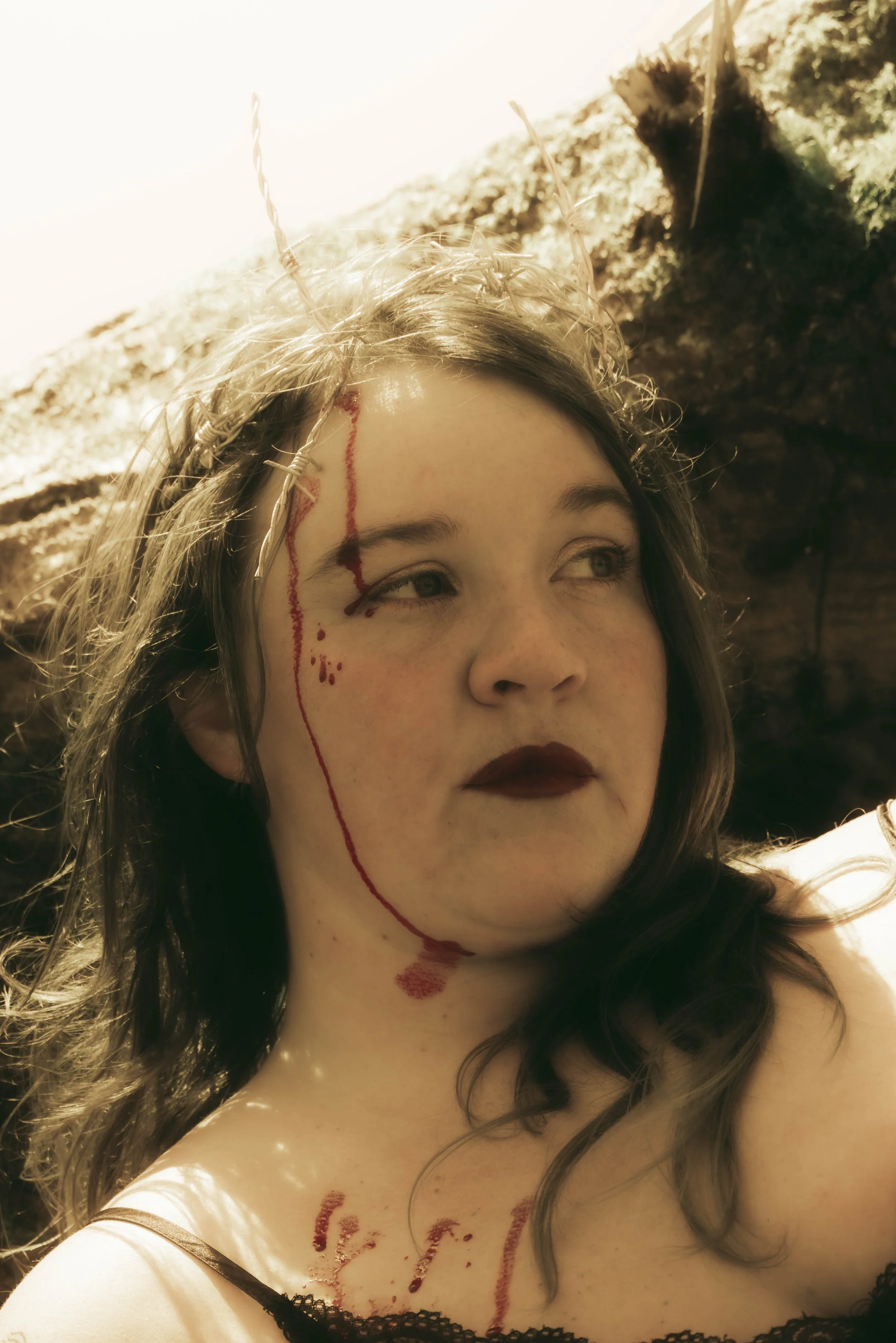 Barbedwire crown-47.jpg