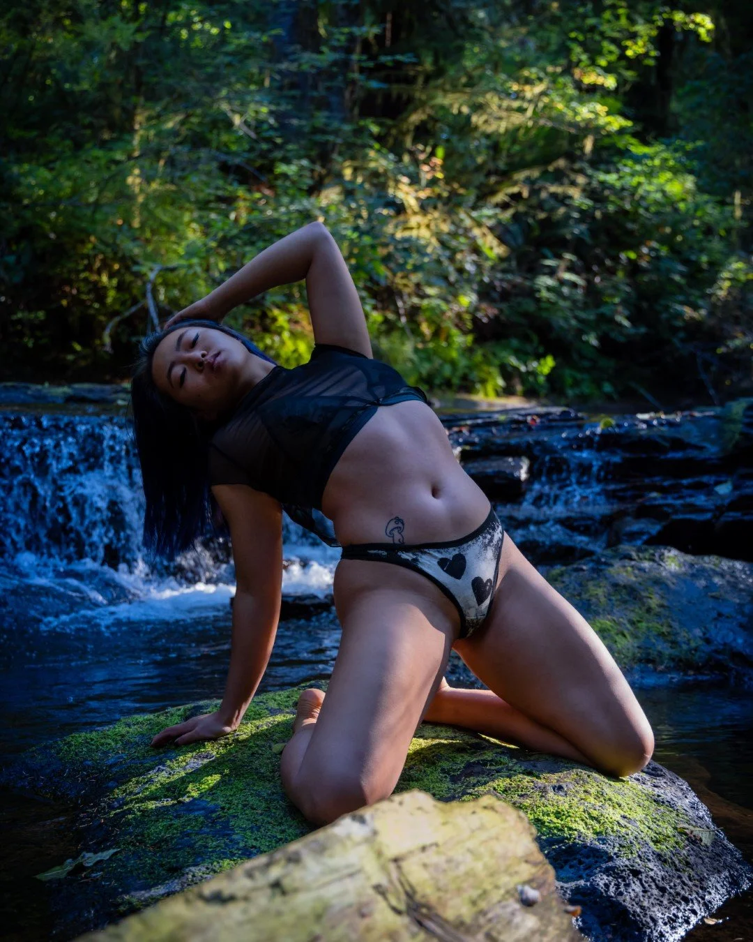 playing around with hannah-67 (Large).JPG
