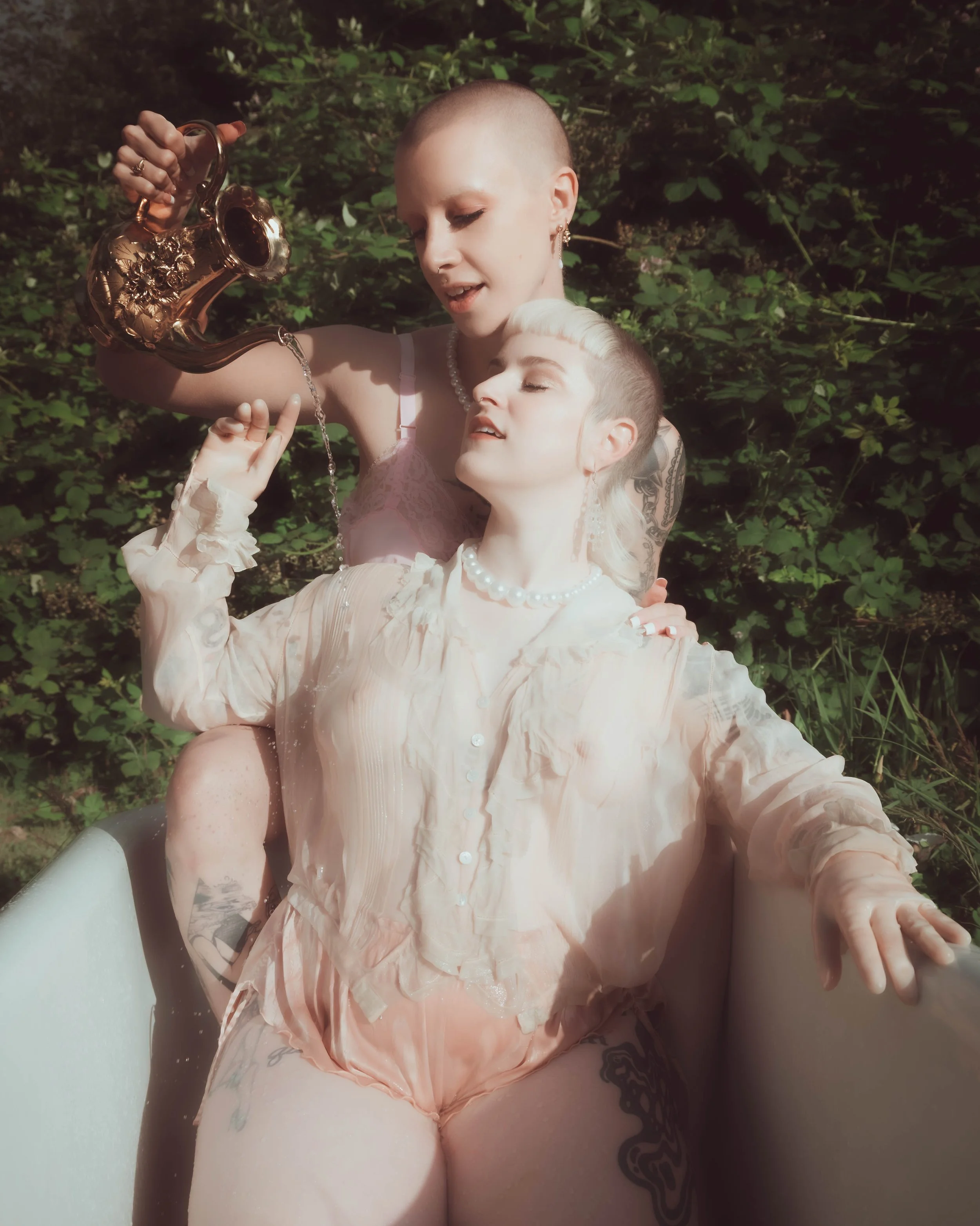 bathtub tea party-84.jpg