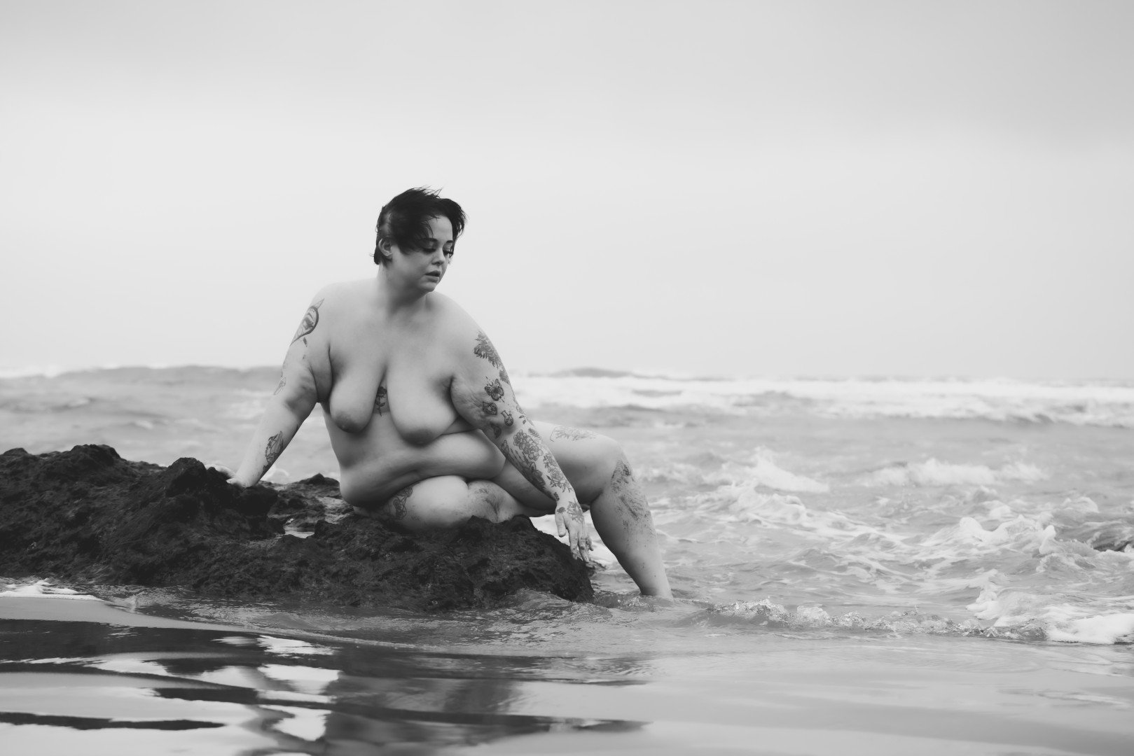 Kaylie beach-32 (Large).JPG