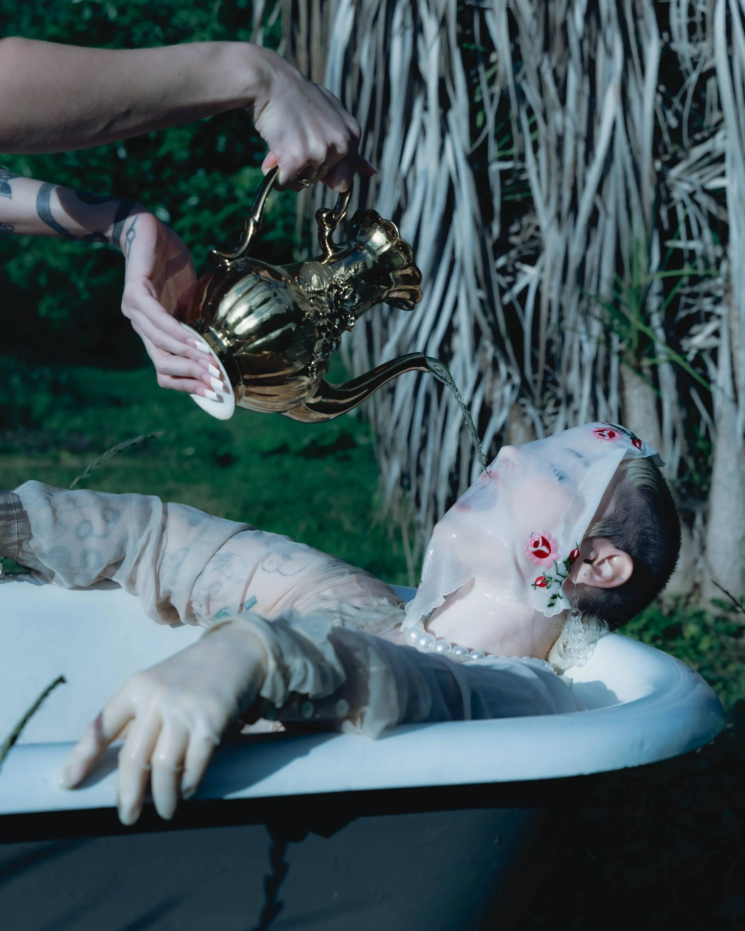 bathtub tea party-104.jpg