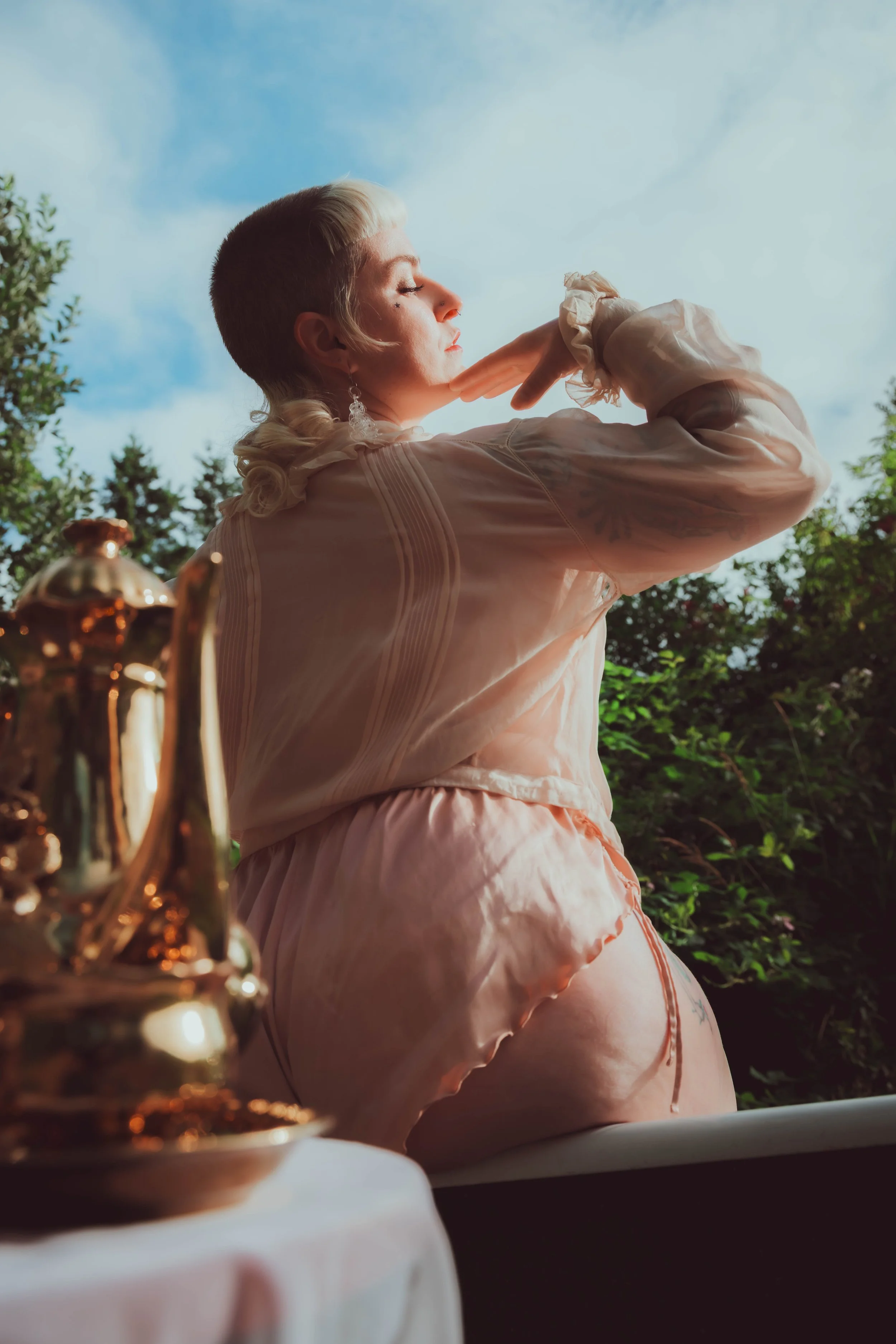 bathtub tea party-62.jpg