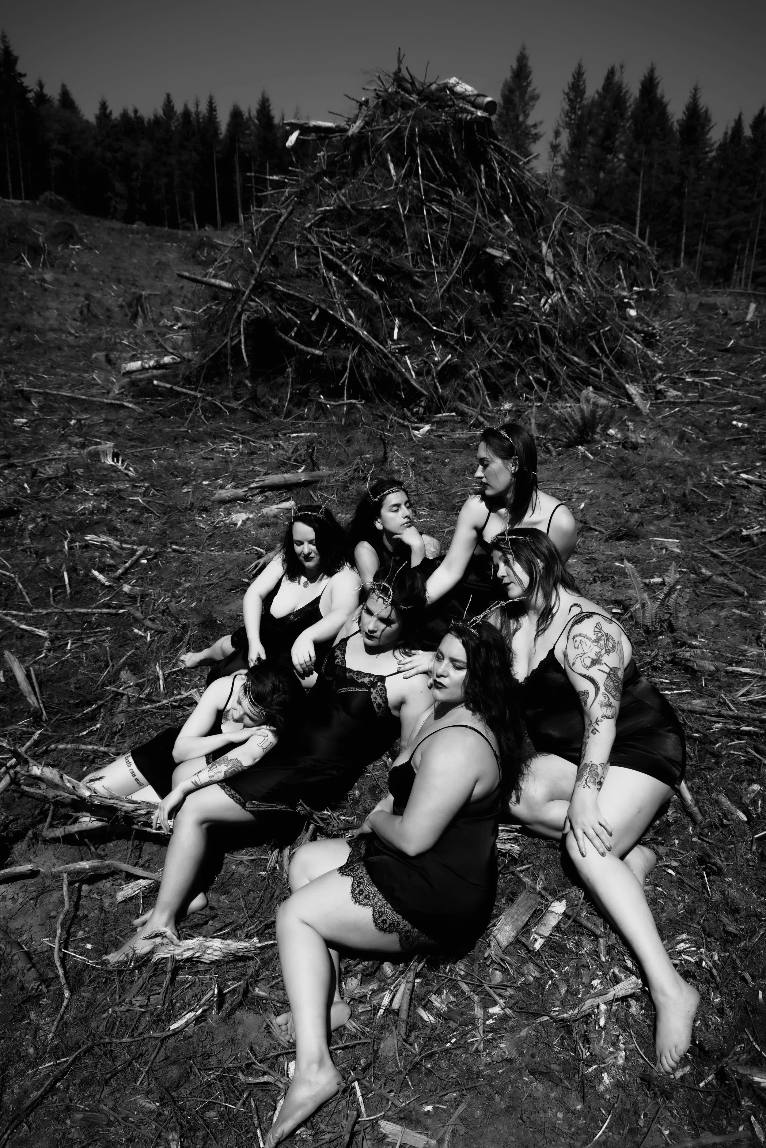 Barbedwire crown-16.jpg