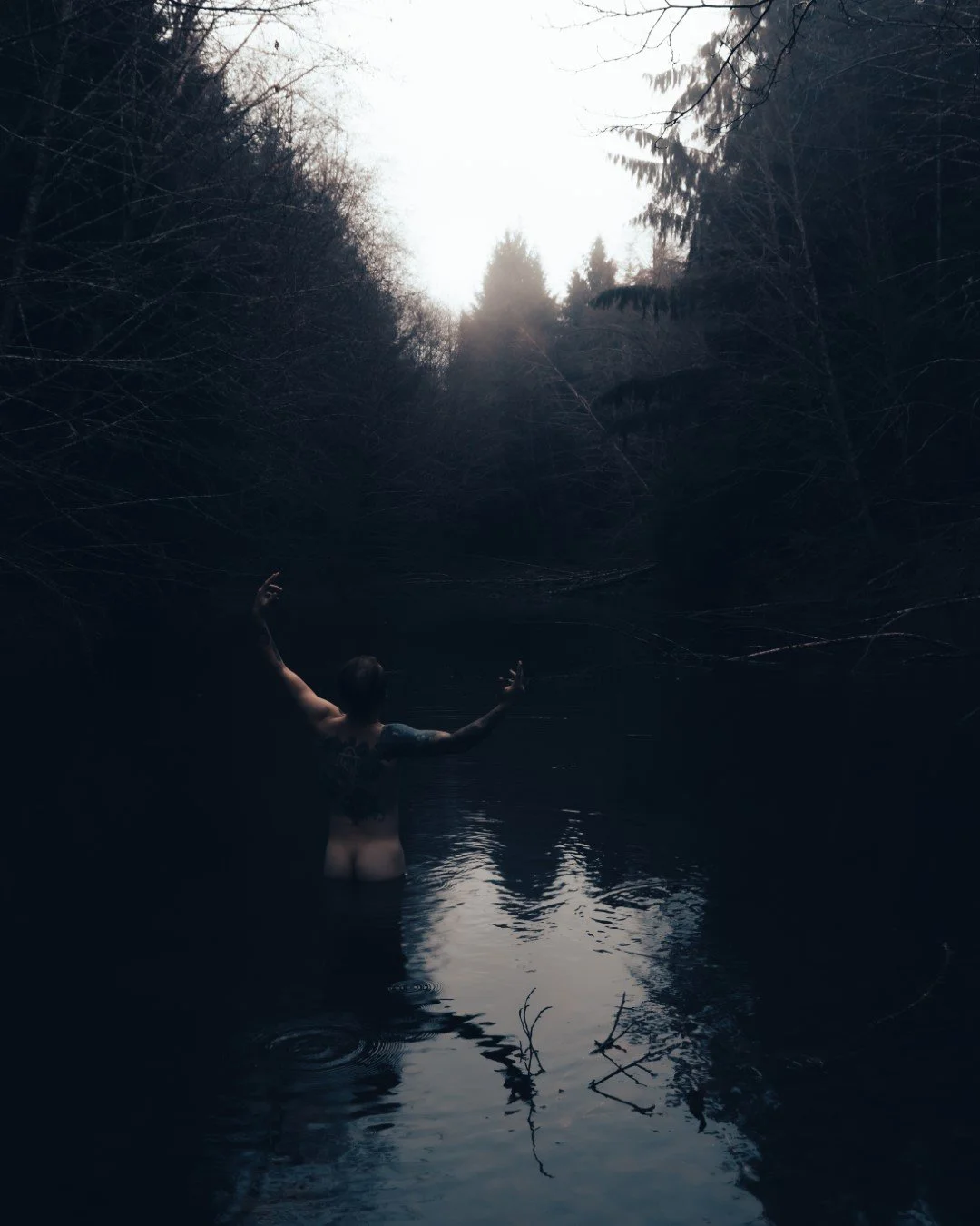 pond selfportrait-4 (Large).JPG