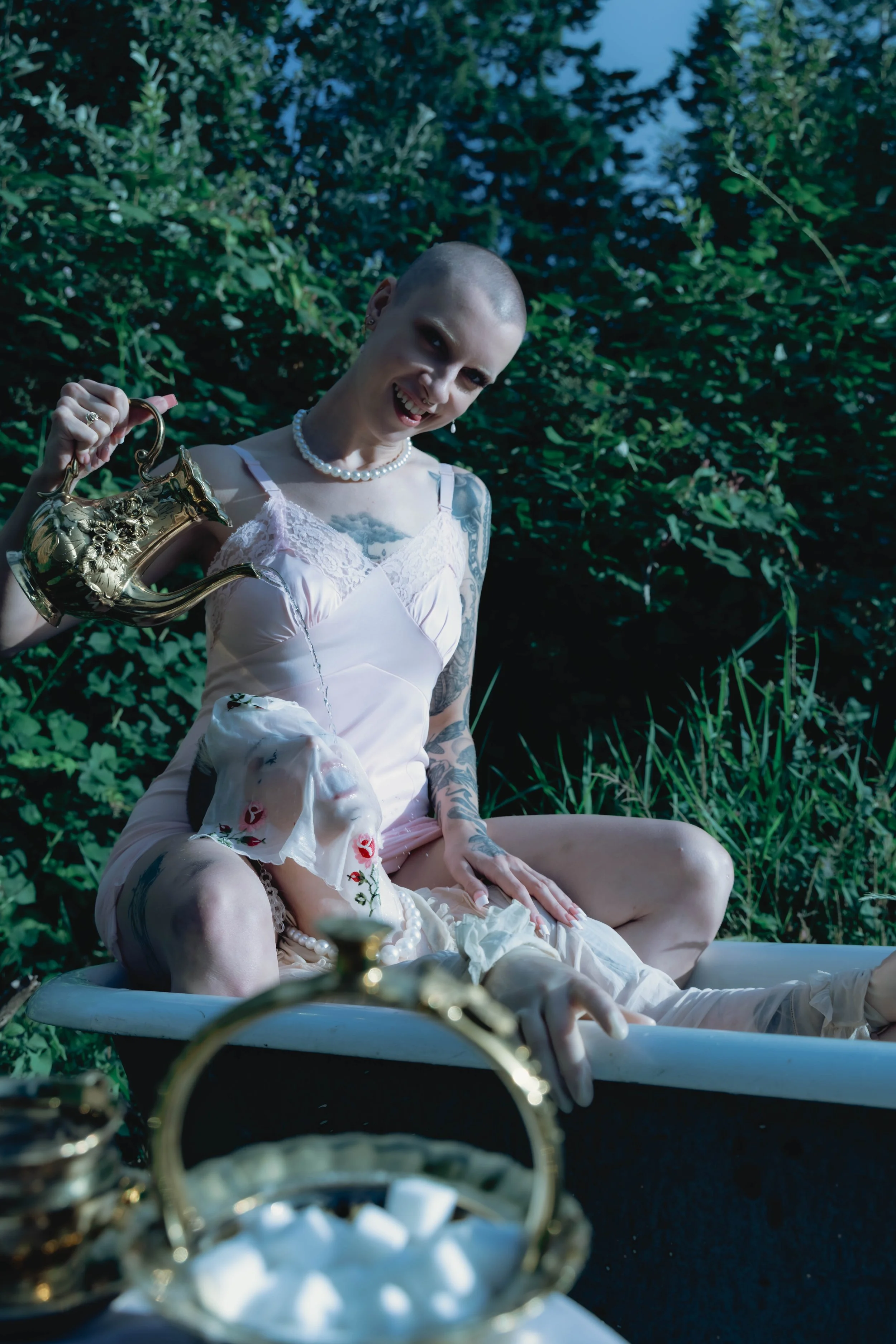 bathtub tea party-101.jpg