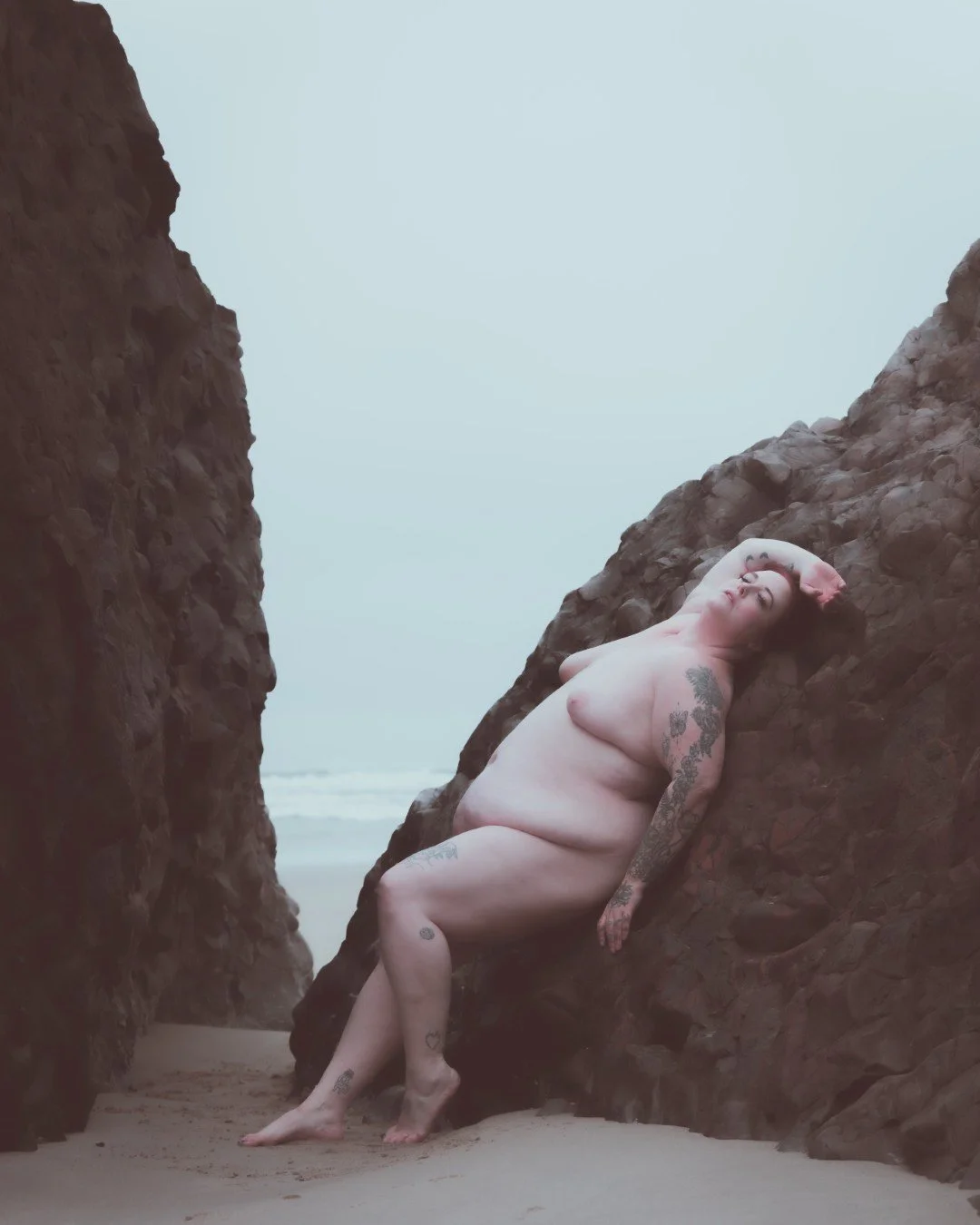 Kaylie beach-6 (Large).JPG