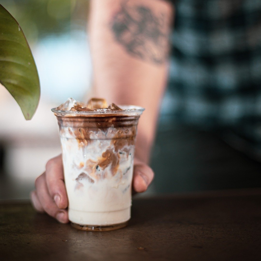 Looking for a refreshing pick-me-up? Come and grab an iced coffee to kick start your weekend ☕

 #BrisbaneCafes #BrisCafeScene #BrisbaneCoffee #coffee #coffeelover #cafe #bnecoffee