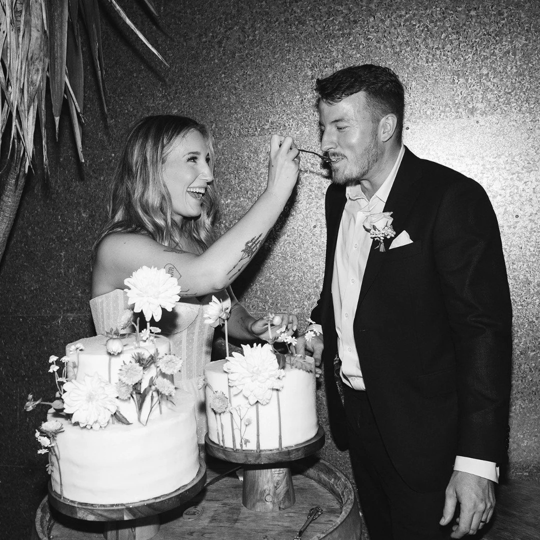 When life gives you lemons&hellip; take limoncello shots in cowboy boot glasses! 🍋🤠

Hayley &amp; Aidan&rsquo;s wedding a couple of weeks ago was nothing short of unforgettable. From mid-ceremony limoncello shots (yes, really!), endless pizza goodn