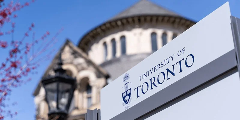 the-font-used-in-the-university-of-toronto-logo.jpg