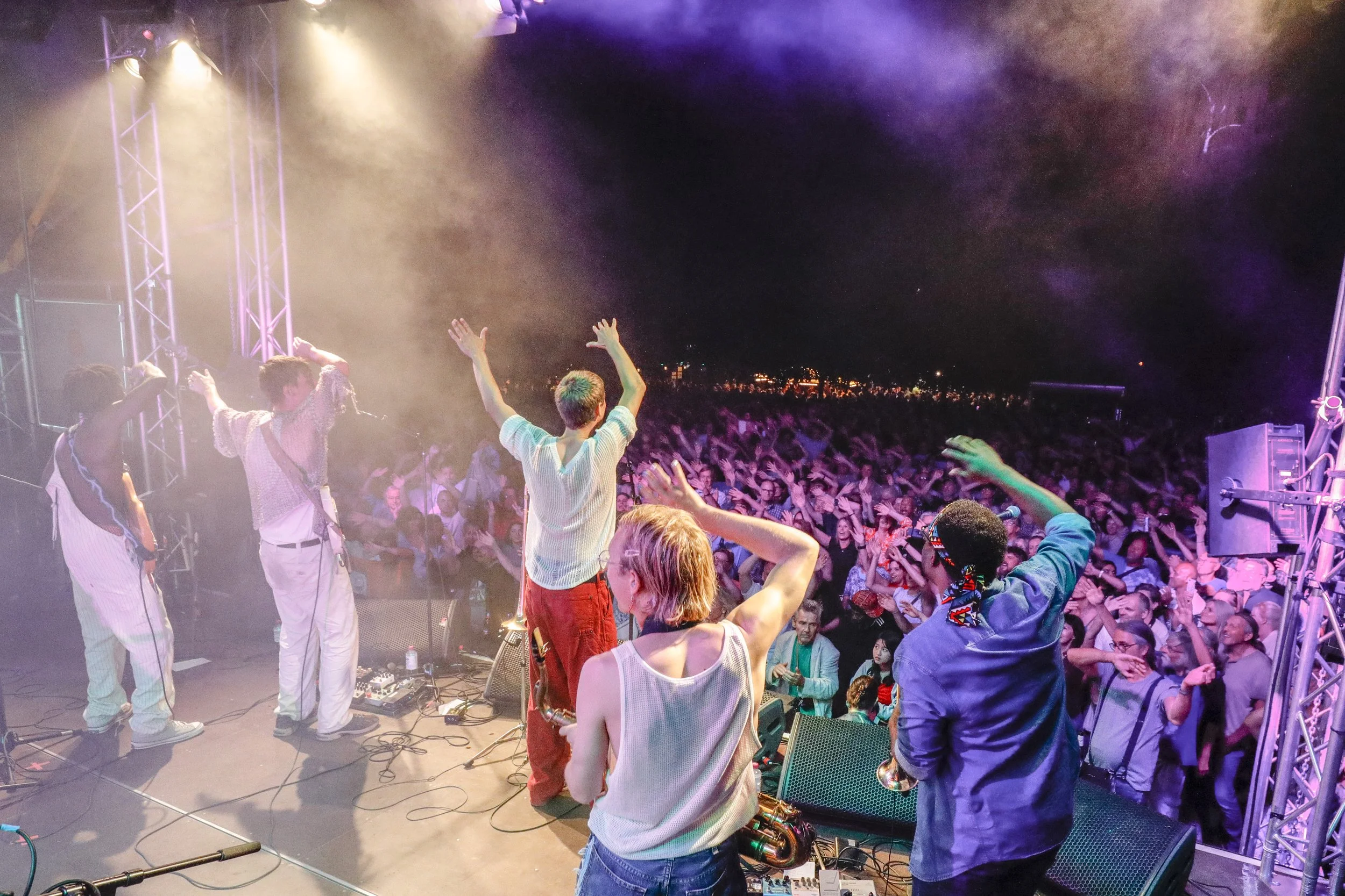 THR&Anyankofo live pic 2 - by Peter Hermann.jpeg