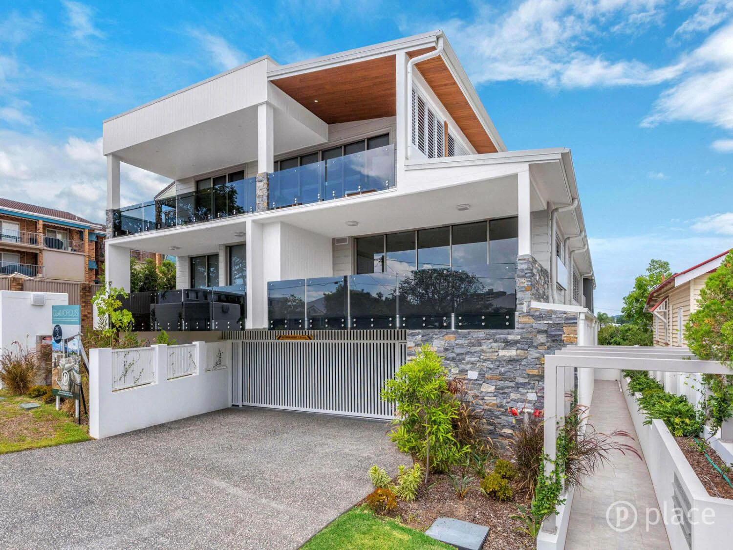 11 Dickens Street, Norman Park