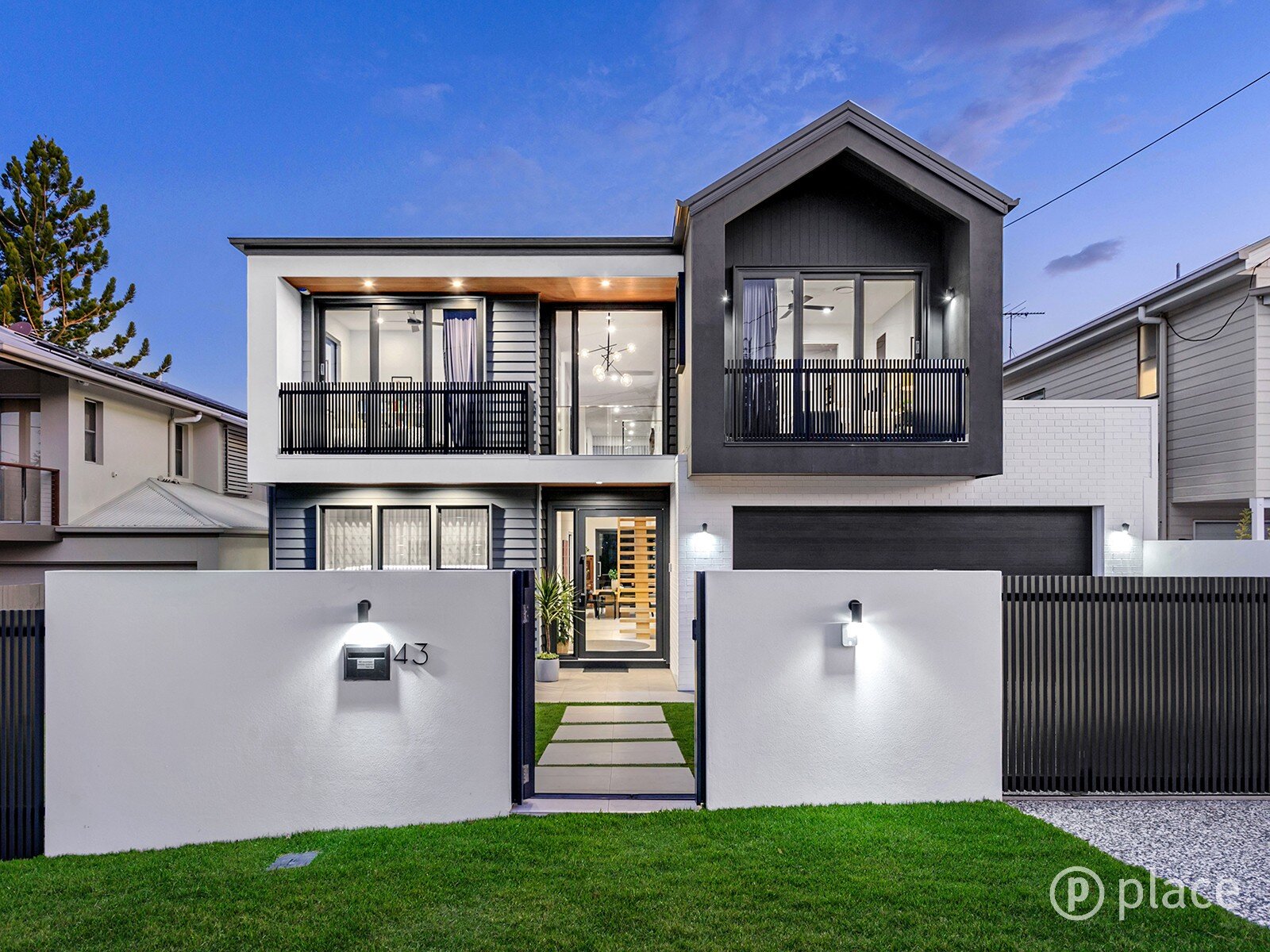 43 Brisbane Avenue, Camp Hill 
