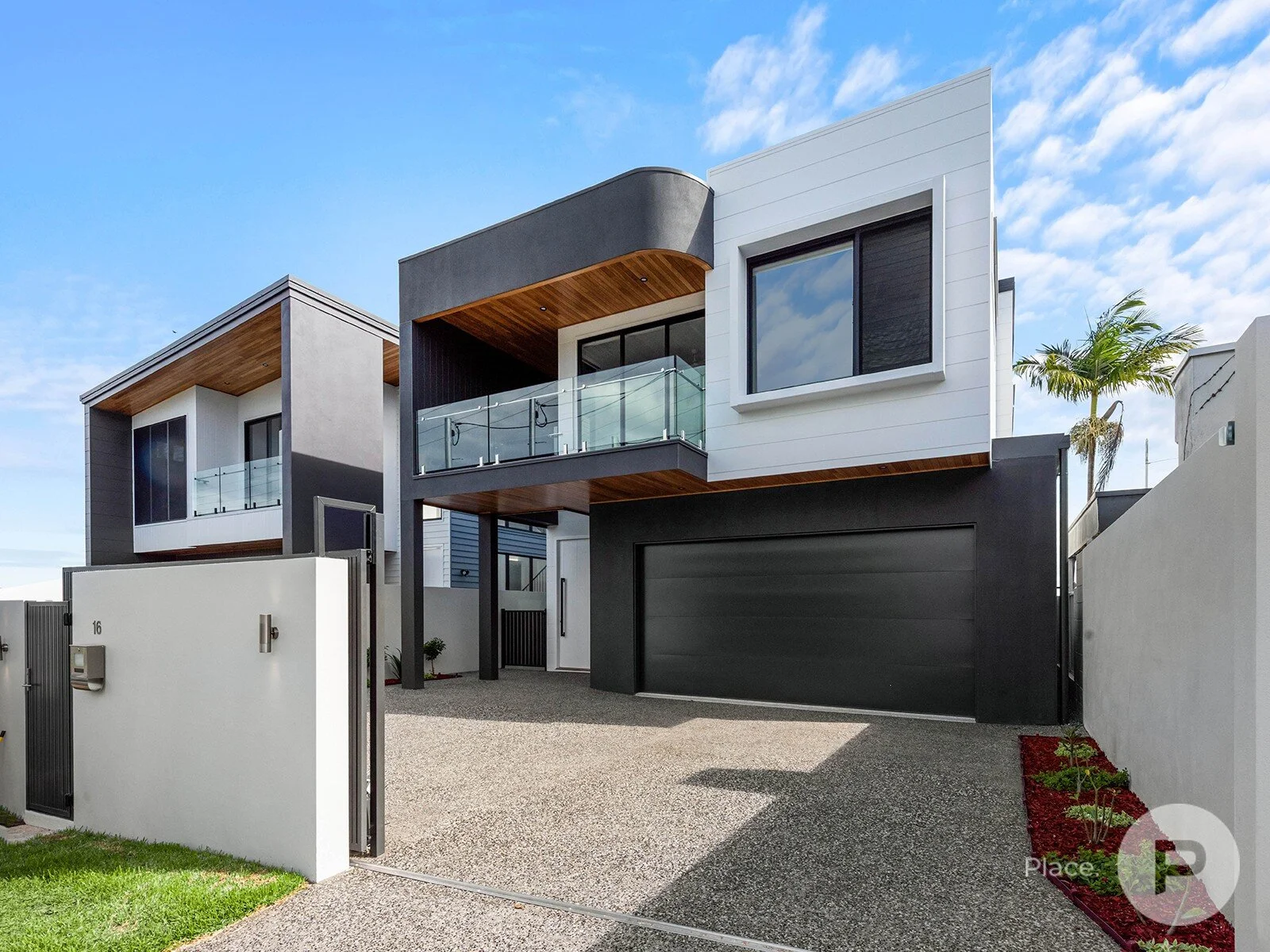 16 Quirinal Crescent, Seven Hills 