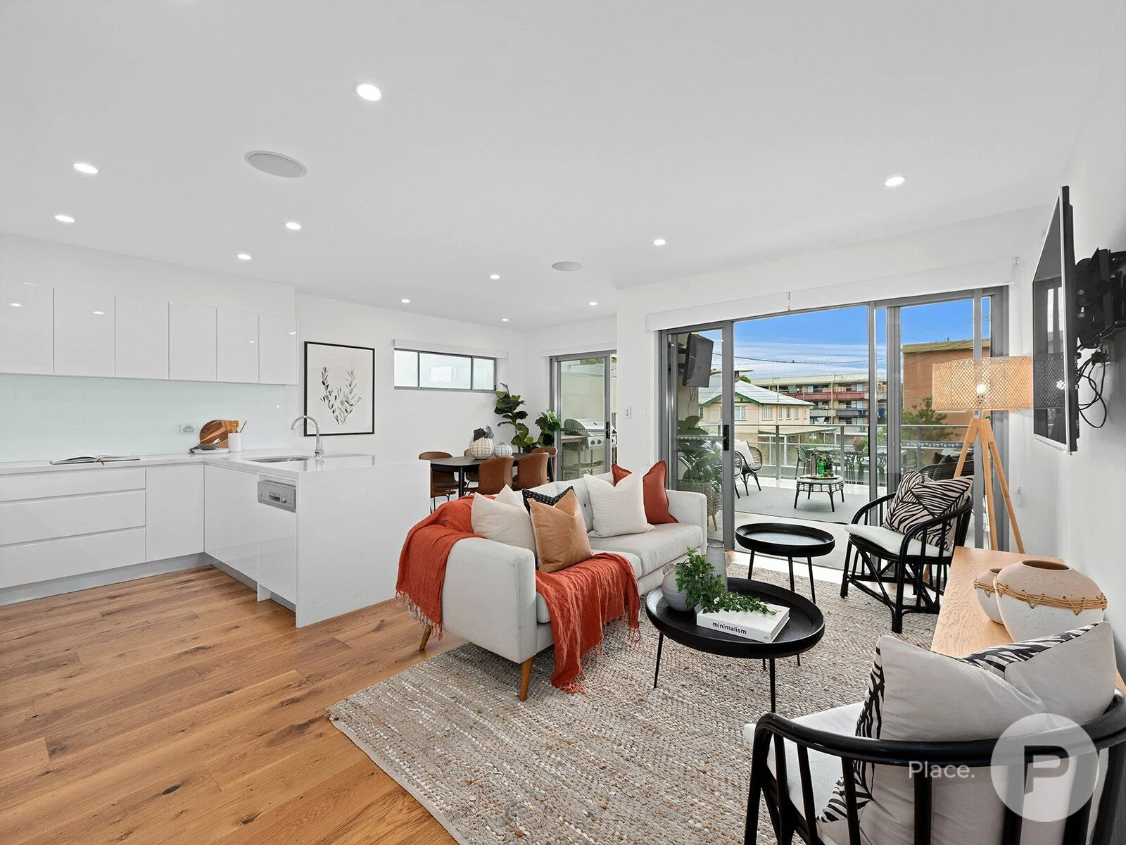 2/52 Rialto Street, Coorparoo 