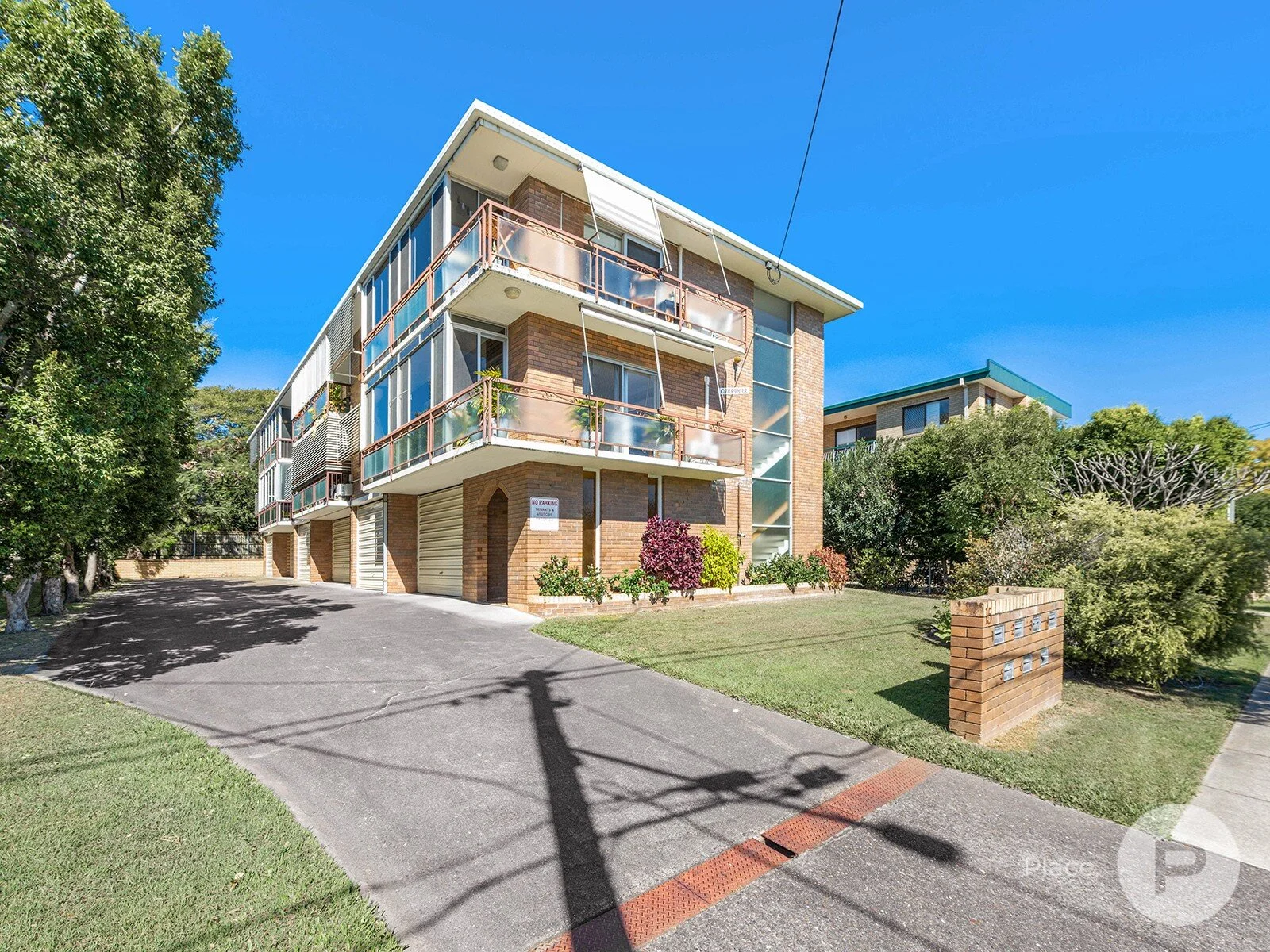 6/15 Weston Street, Coorparoo 