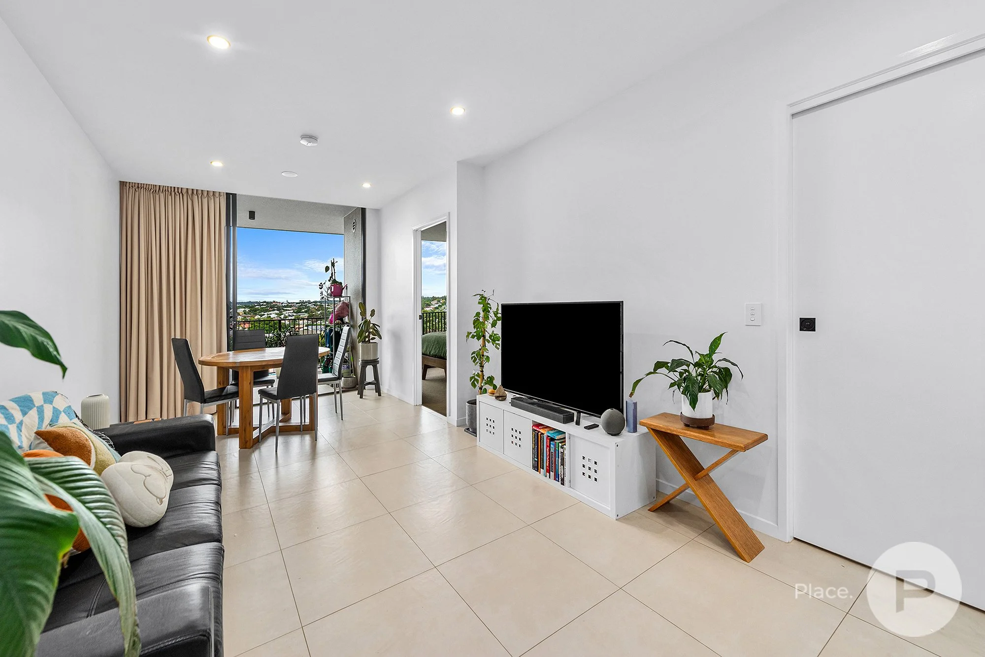706/8 Zillah Street, Greenslopes