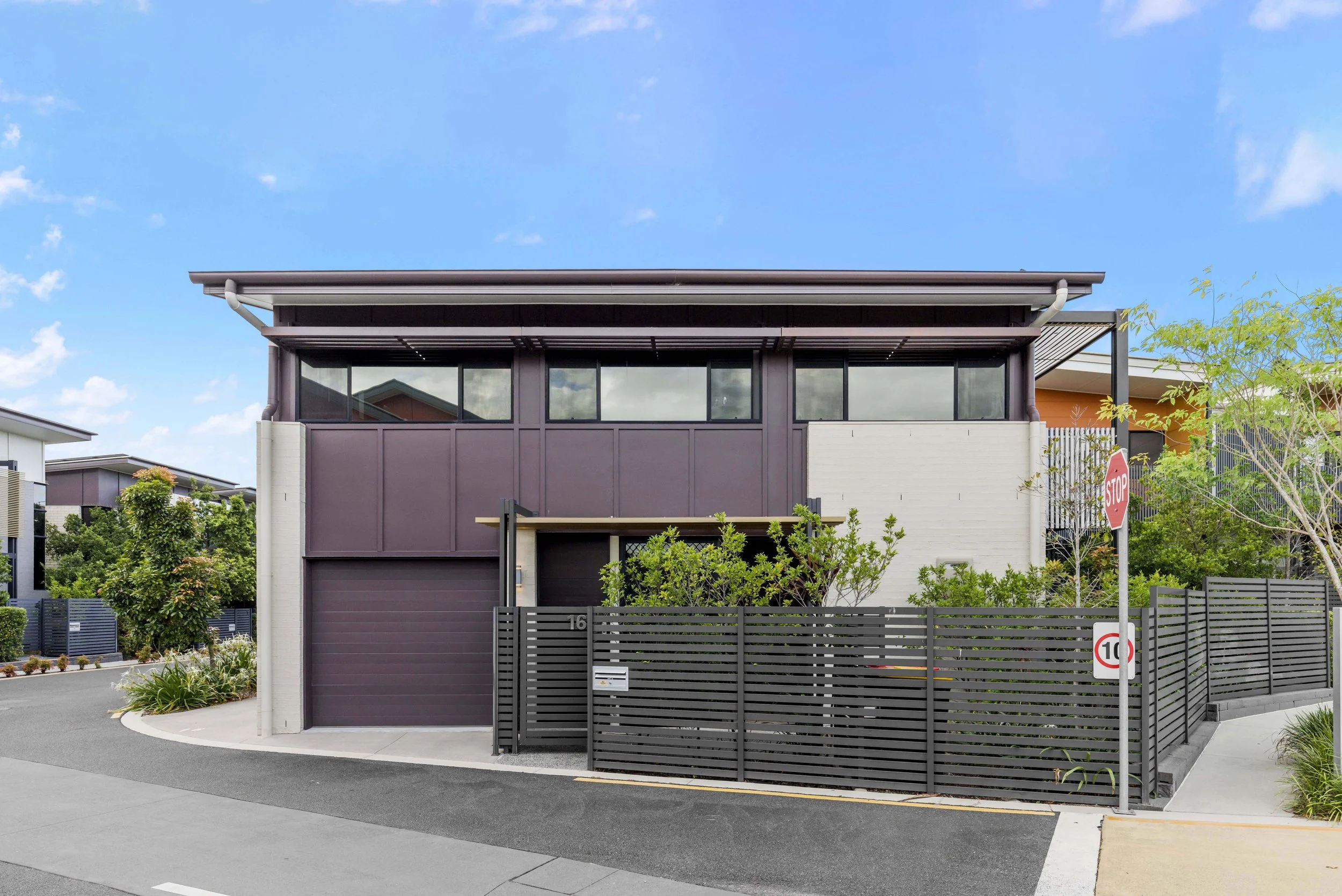 16/1914 Creek Road, Cannon Hill 