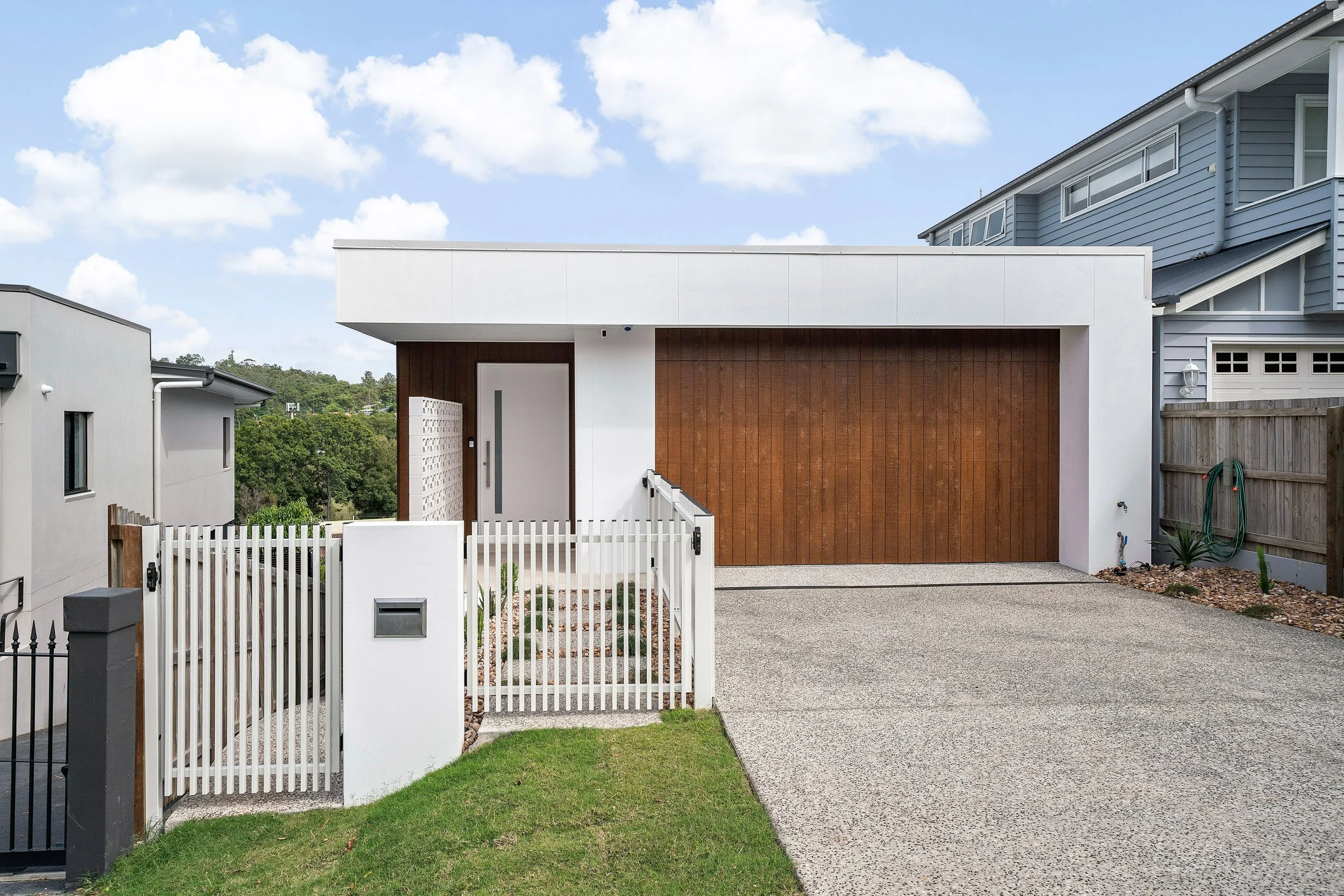 25 Albert Street, Holland Park West 