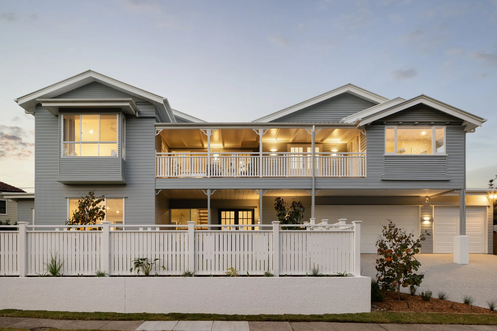 07-30 31 Glindemann Drive, Holland Park 02.jpg