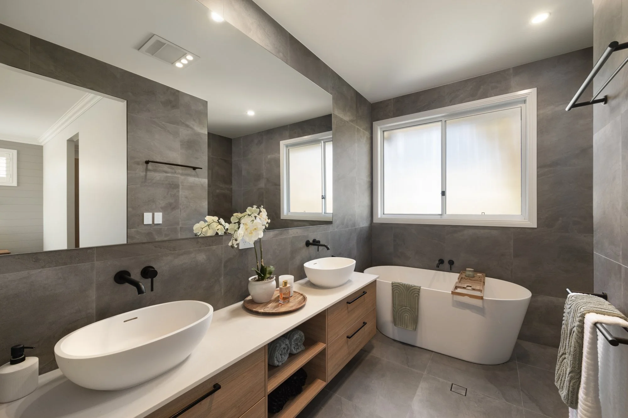 08- 24 41 Capella Street, Coorparoo 05.jpg
