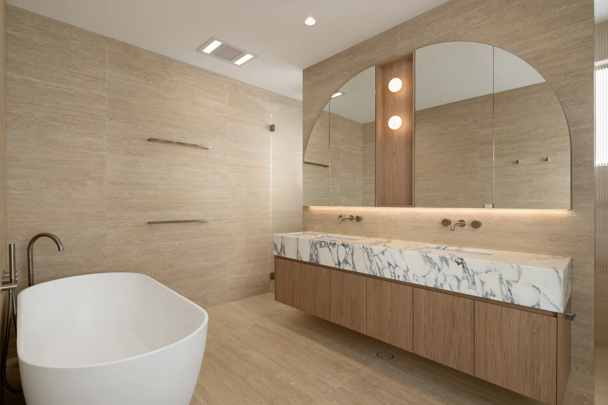 08-14 83 Laura Street, Tarragindi 03.jpg