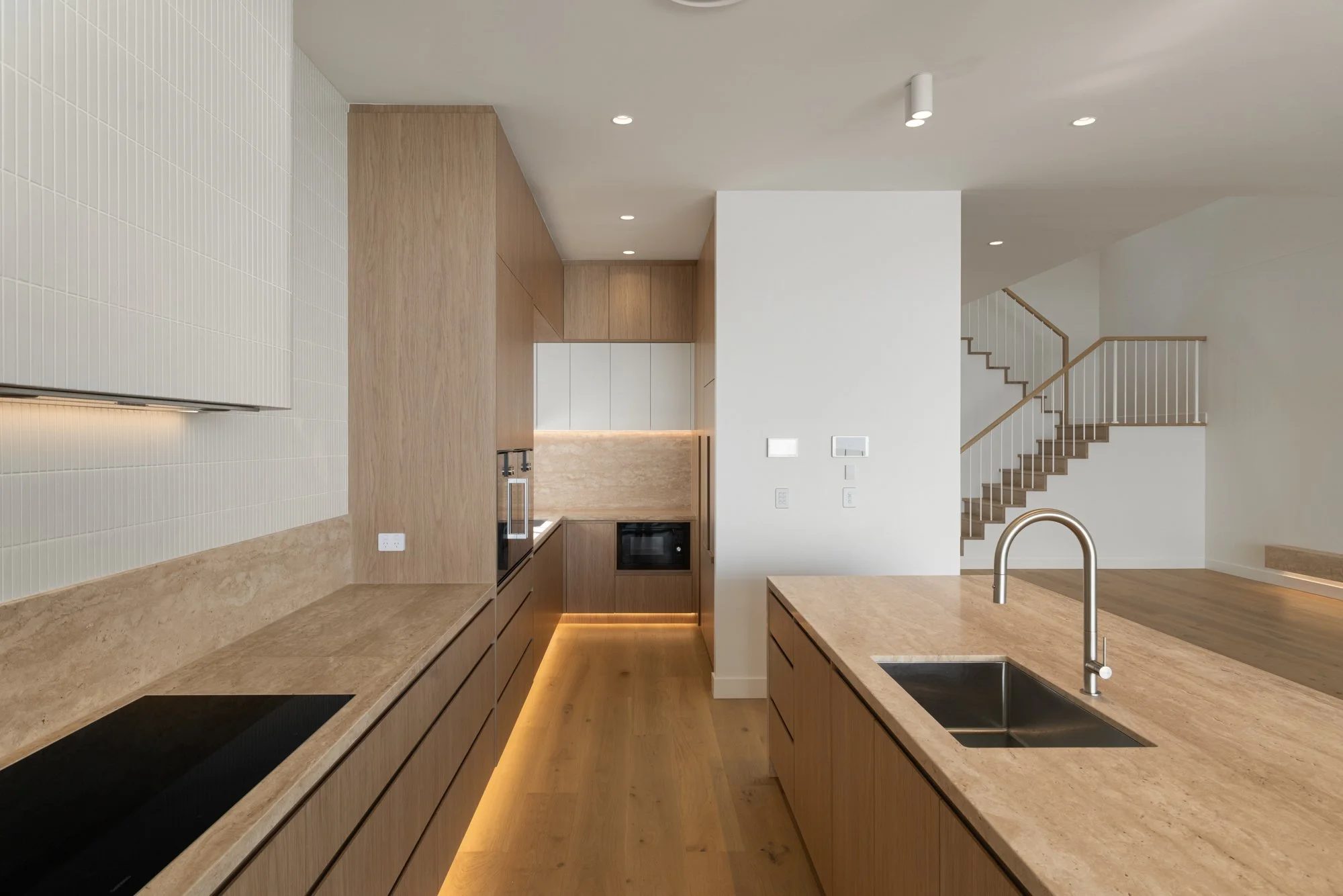08-14 83 Laura Street, Tarragindi 09.jpg
