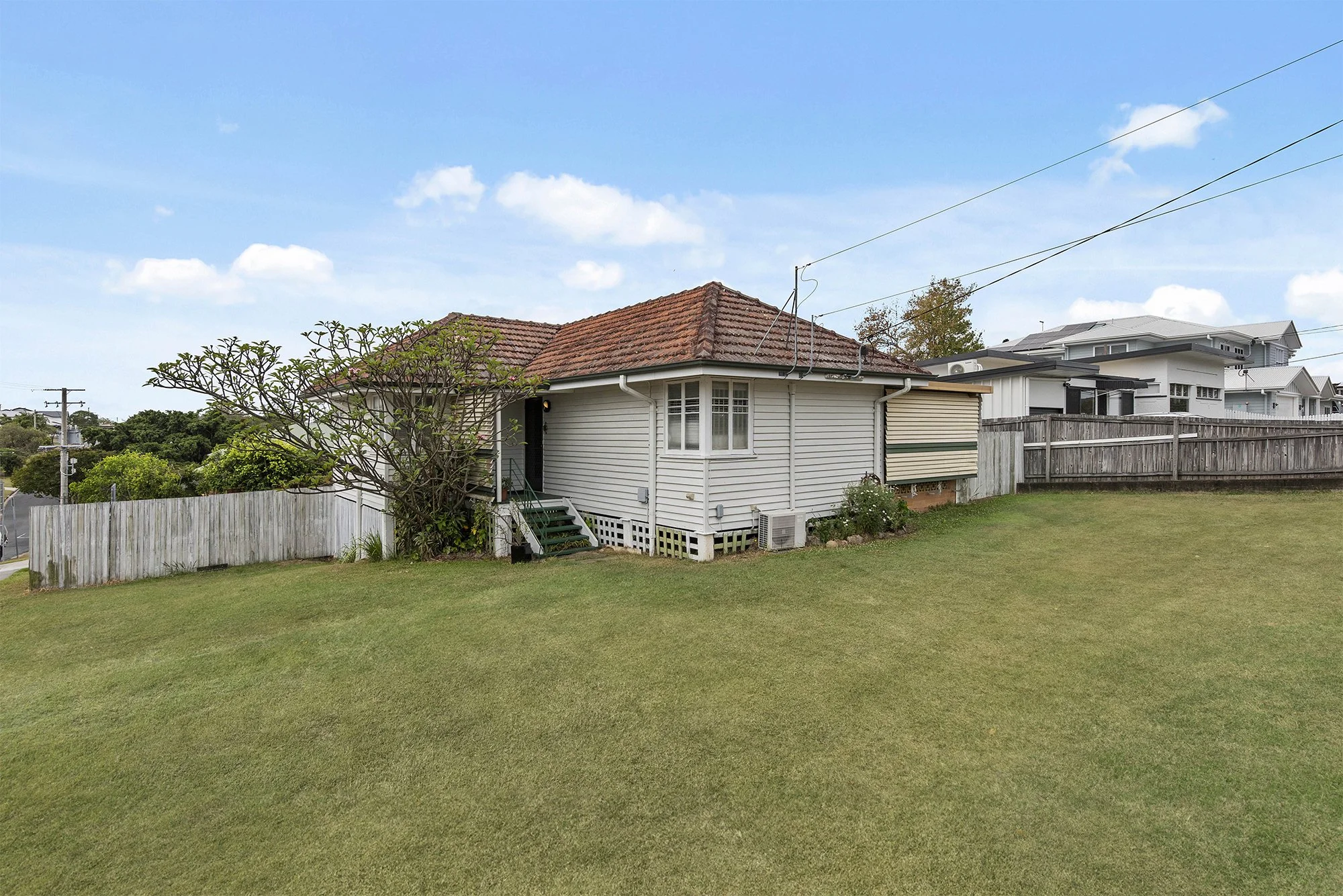 33 McEwan Street, Carina