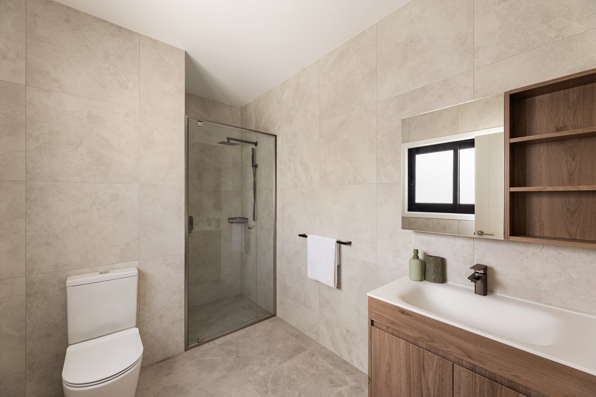 11-27 31 Anzac Road, Carina Heights 05.jpg