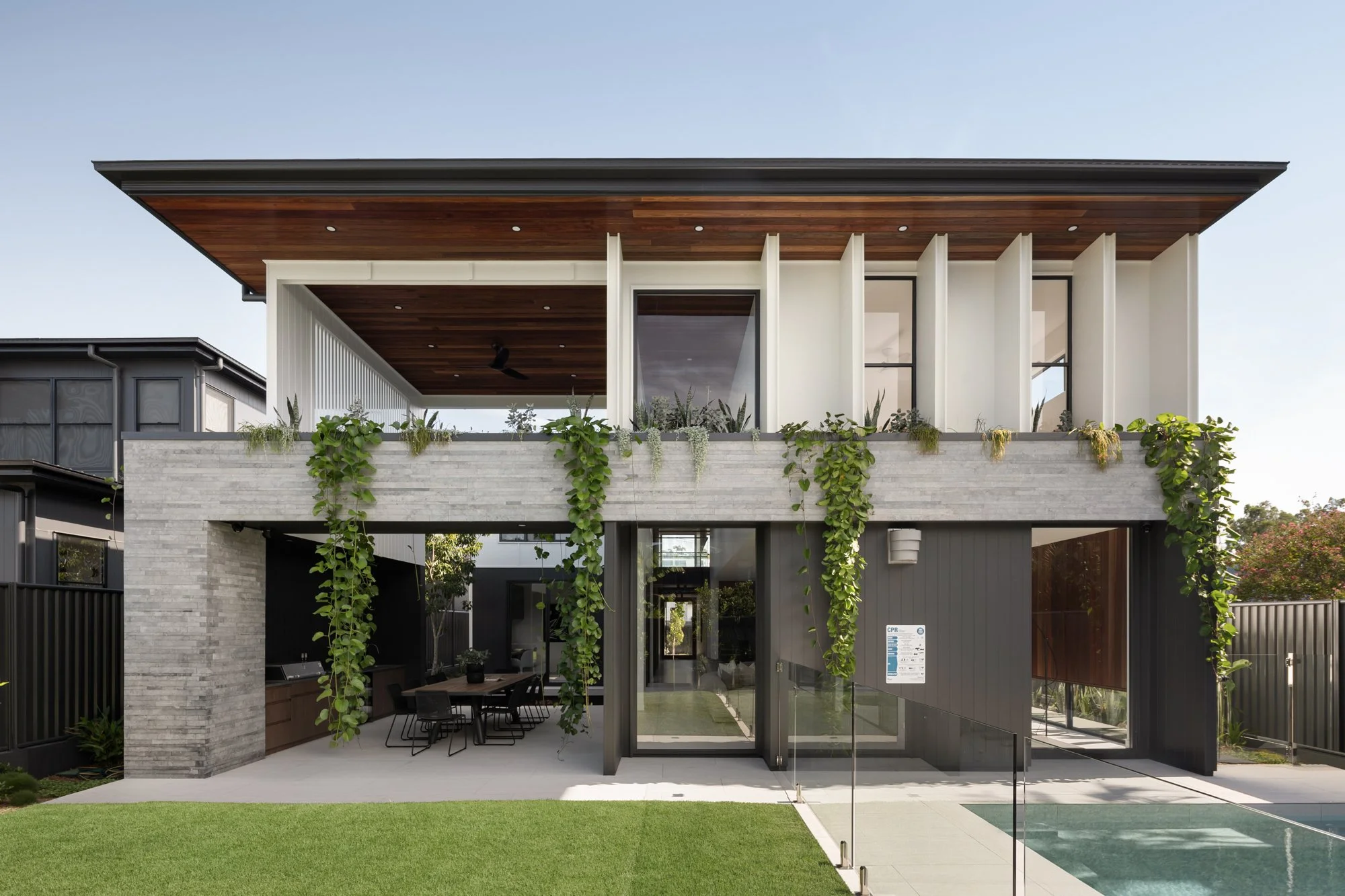 02-12 10 Akala Street, Camp Hill 04.jpg