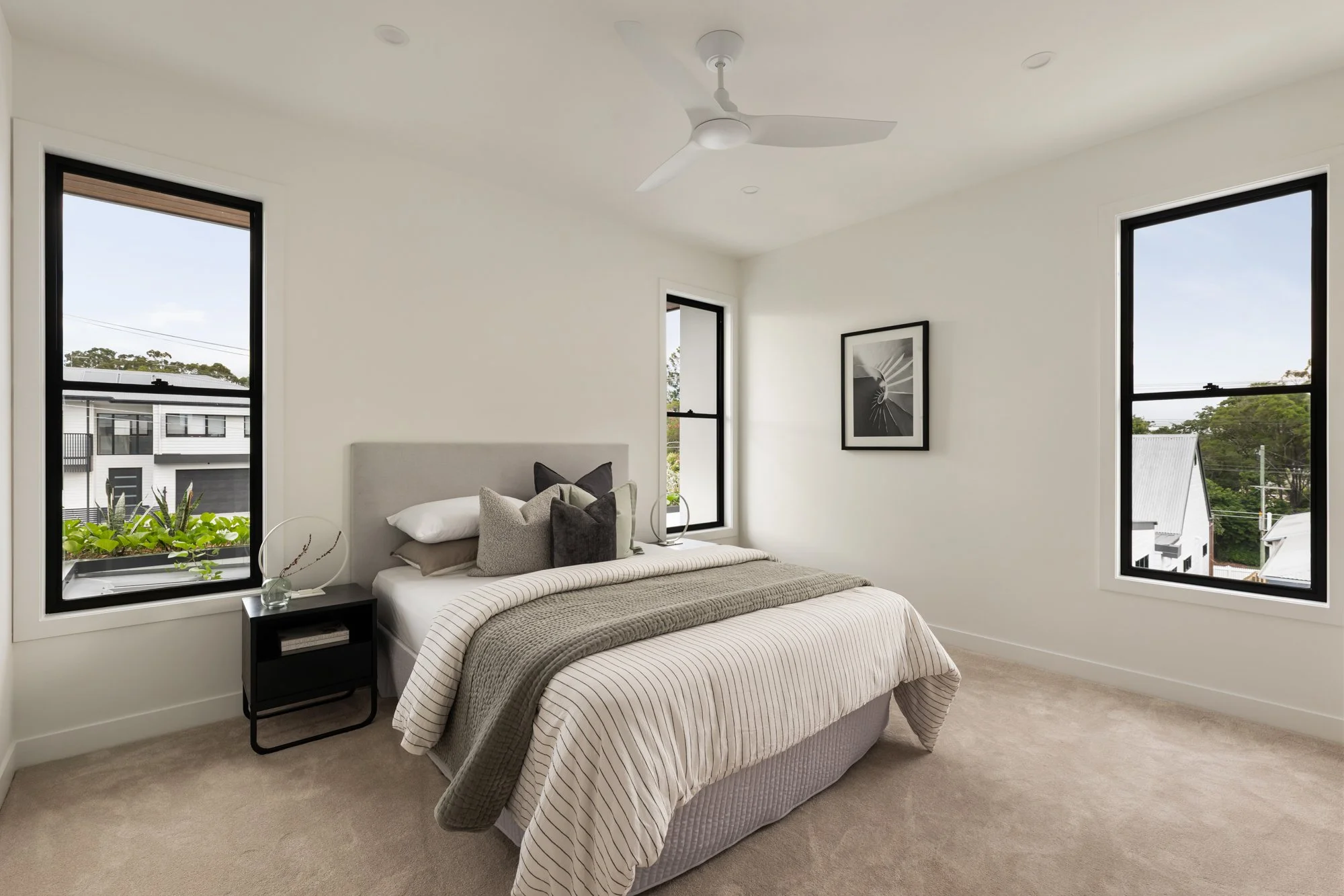 02-12 10 Akala Street, Camp Hill 16.jpg