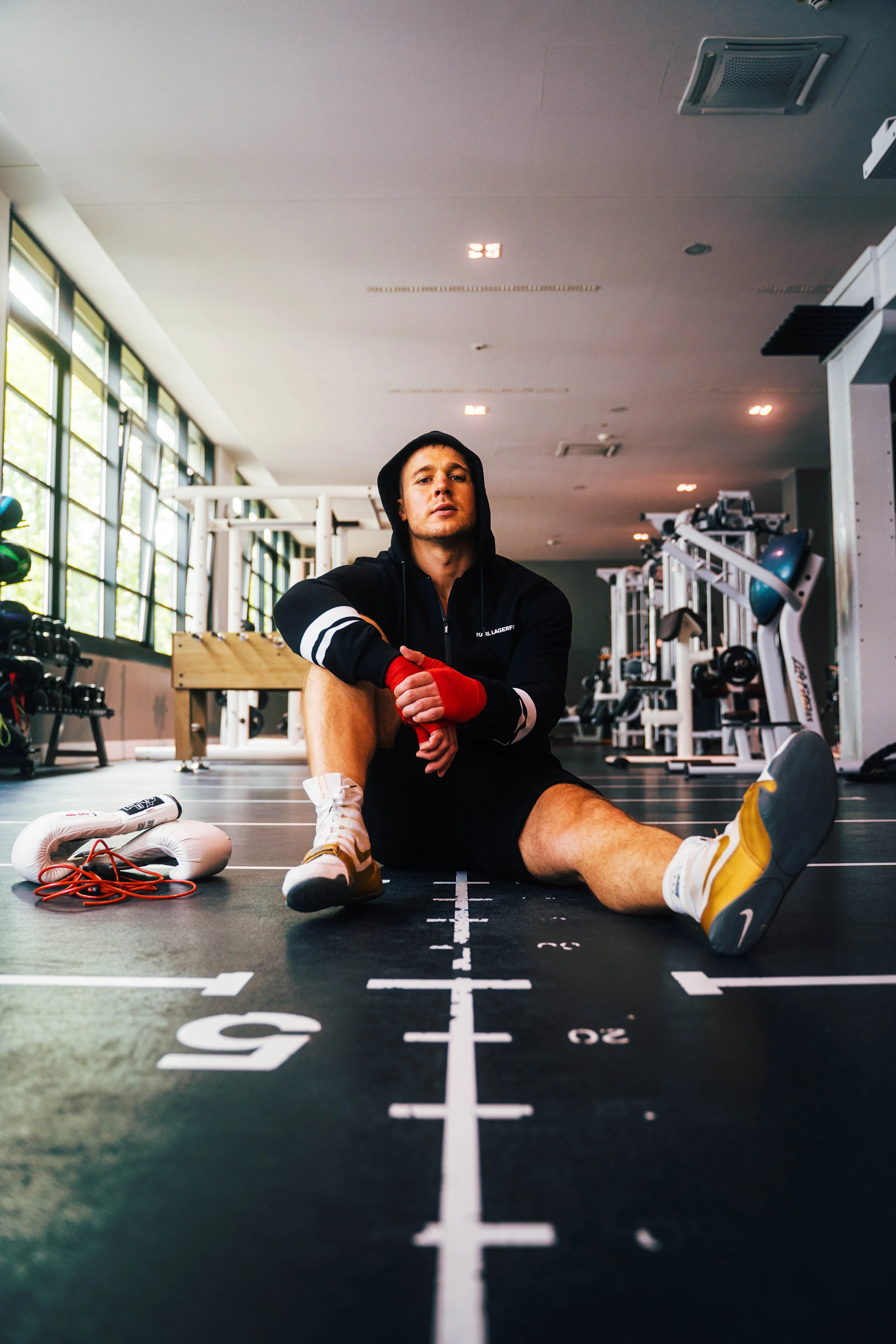 Lioncut_Film_Produktion_Muenchen_Munich_Werbung_Agentur_Portrait_Fotografie_Jenrick_Mielke_Alem_Begic_Gym.jpg