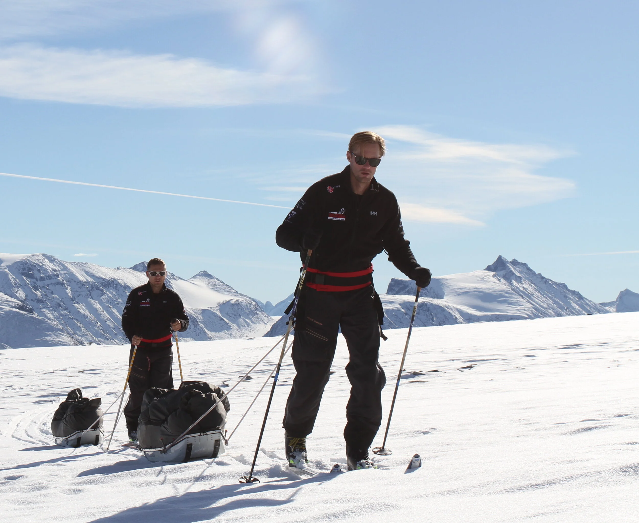 Alex leading Jotunheimen.JPG